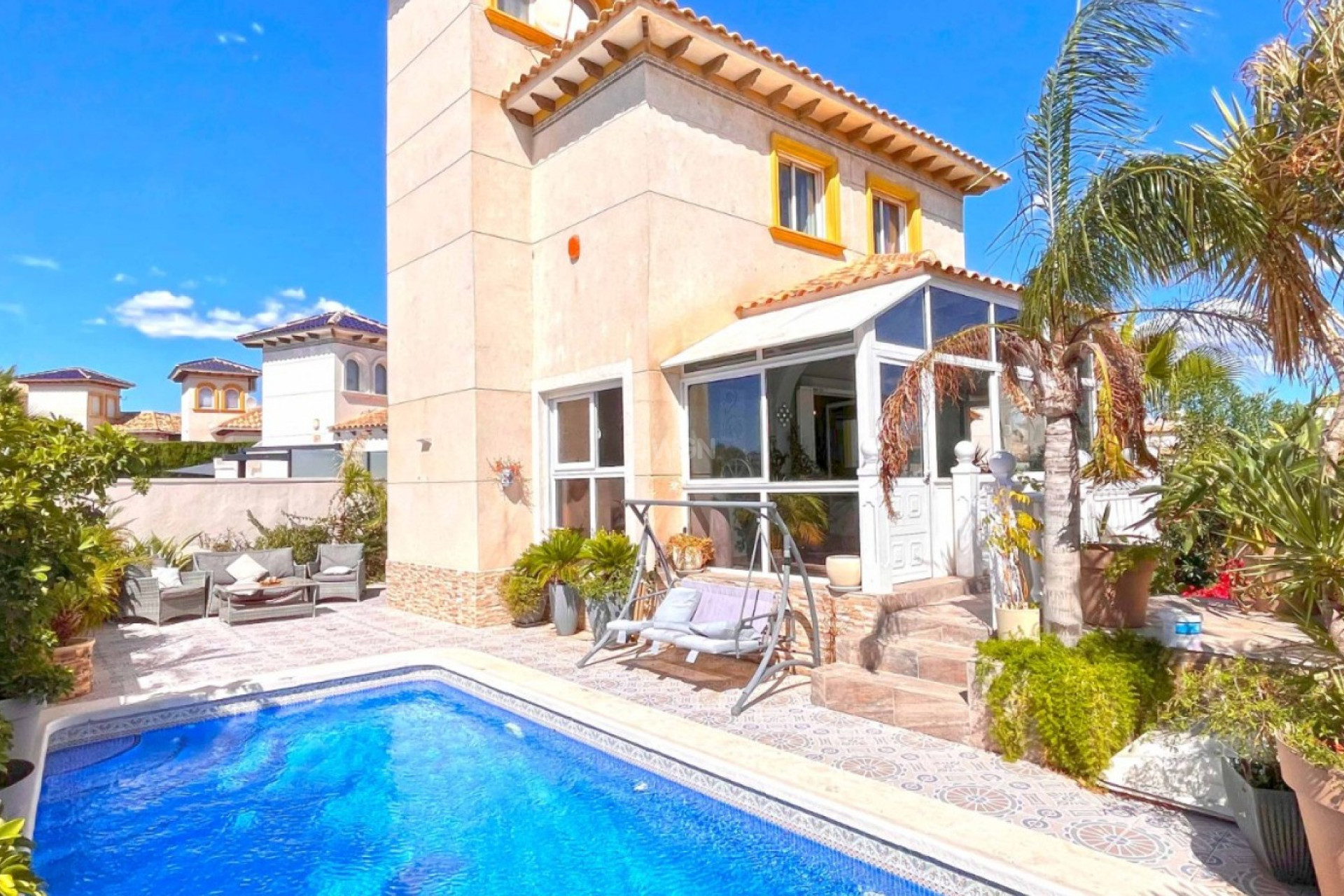 Resale - Villa - Orihuela Costa - Costa Blanca