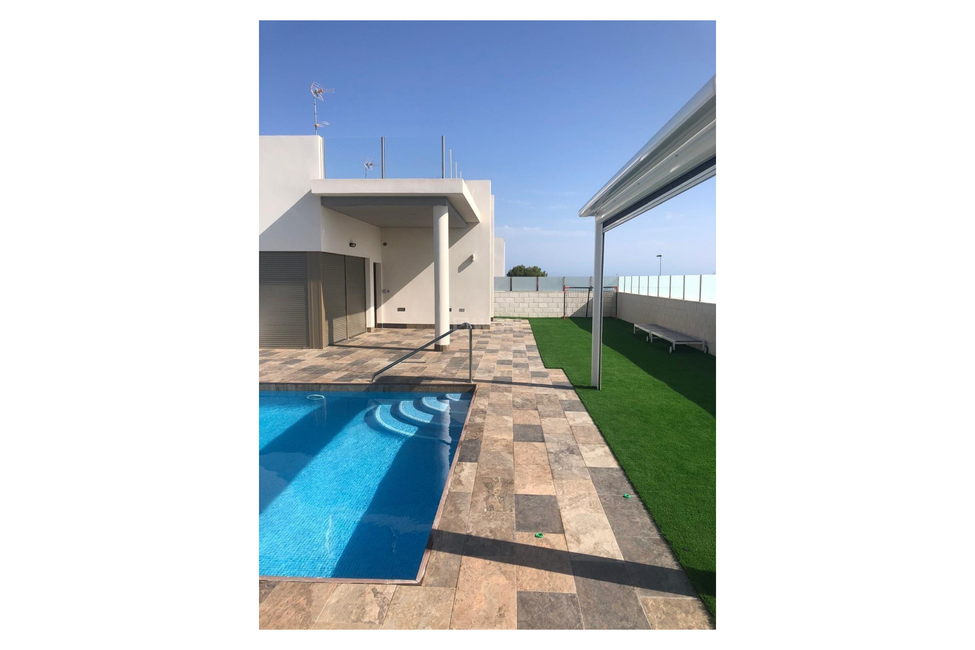 Resale - Villa - Orihuela Costa - Costa Blanca