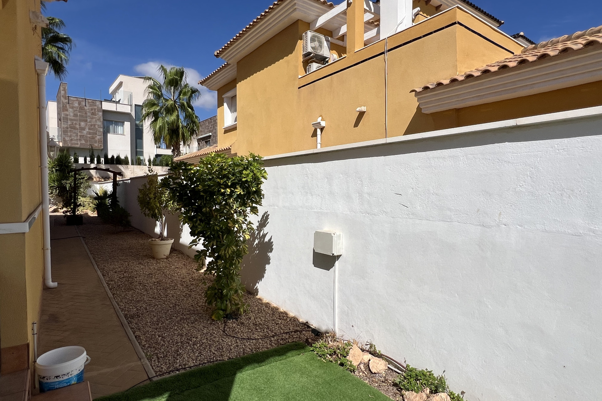 Resale - Villa - Orihuela Costa - Costa Blanca