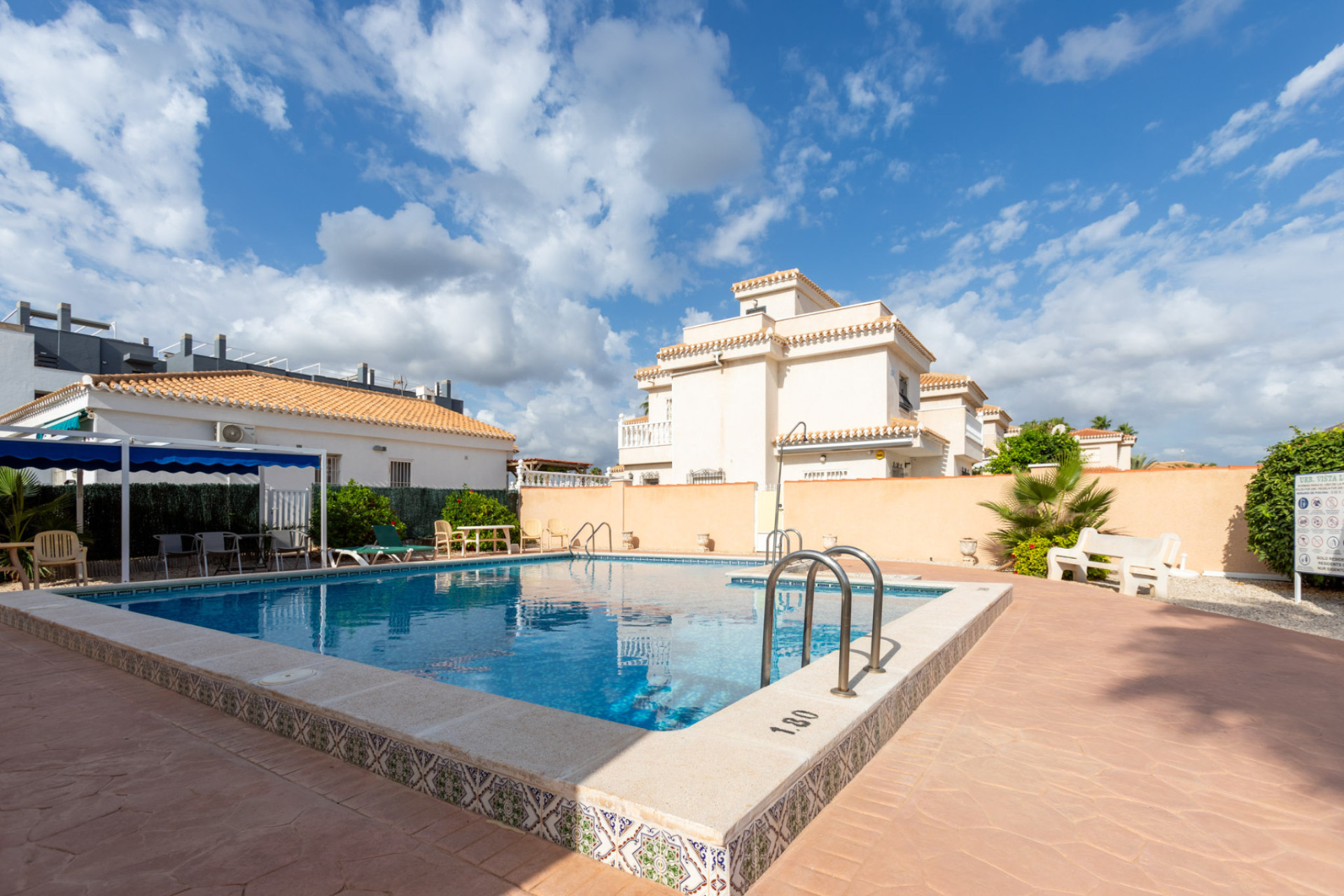 Resale - Villa - Orihuela Costa - Costa Blanca