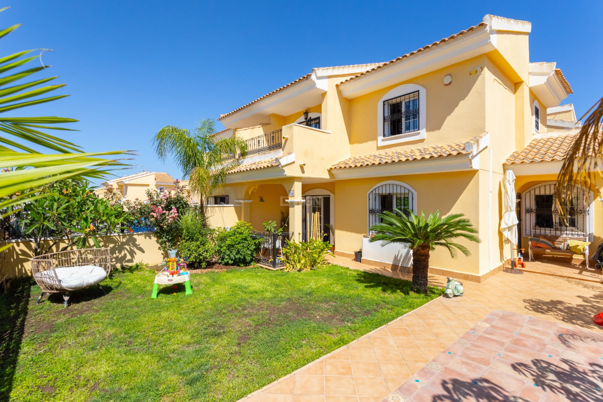 Resale - Villa - Orihuela Costa - Costa Blanca