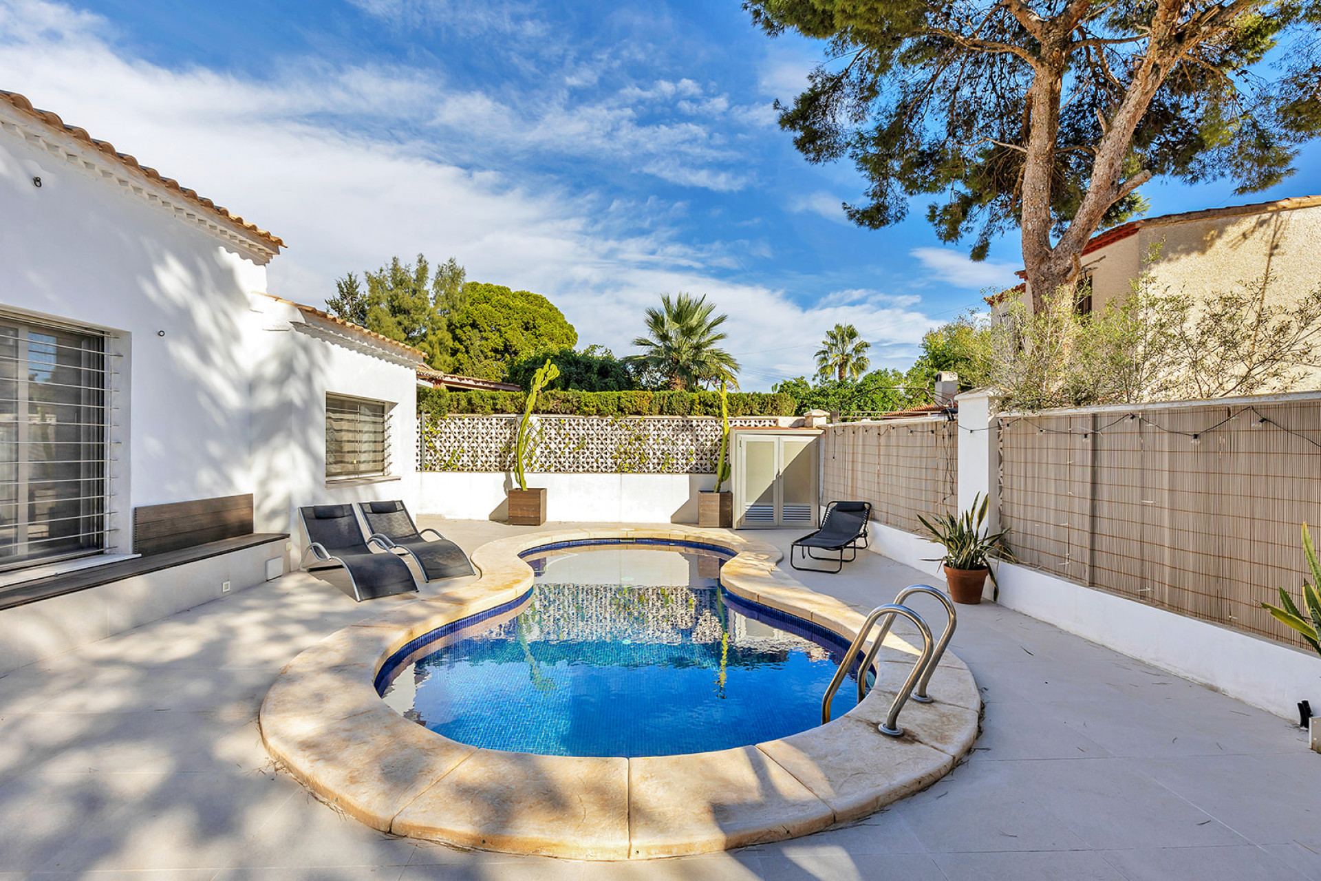 Resale - Villa - Orihuela Costa - Costa Blanca