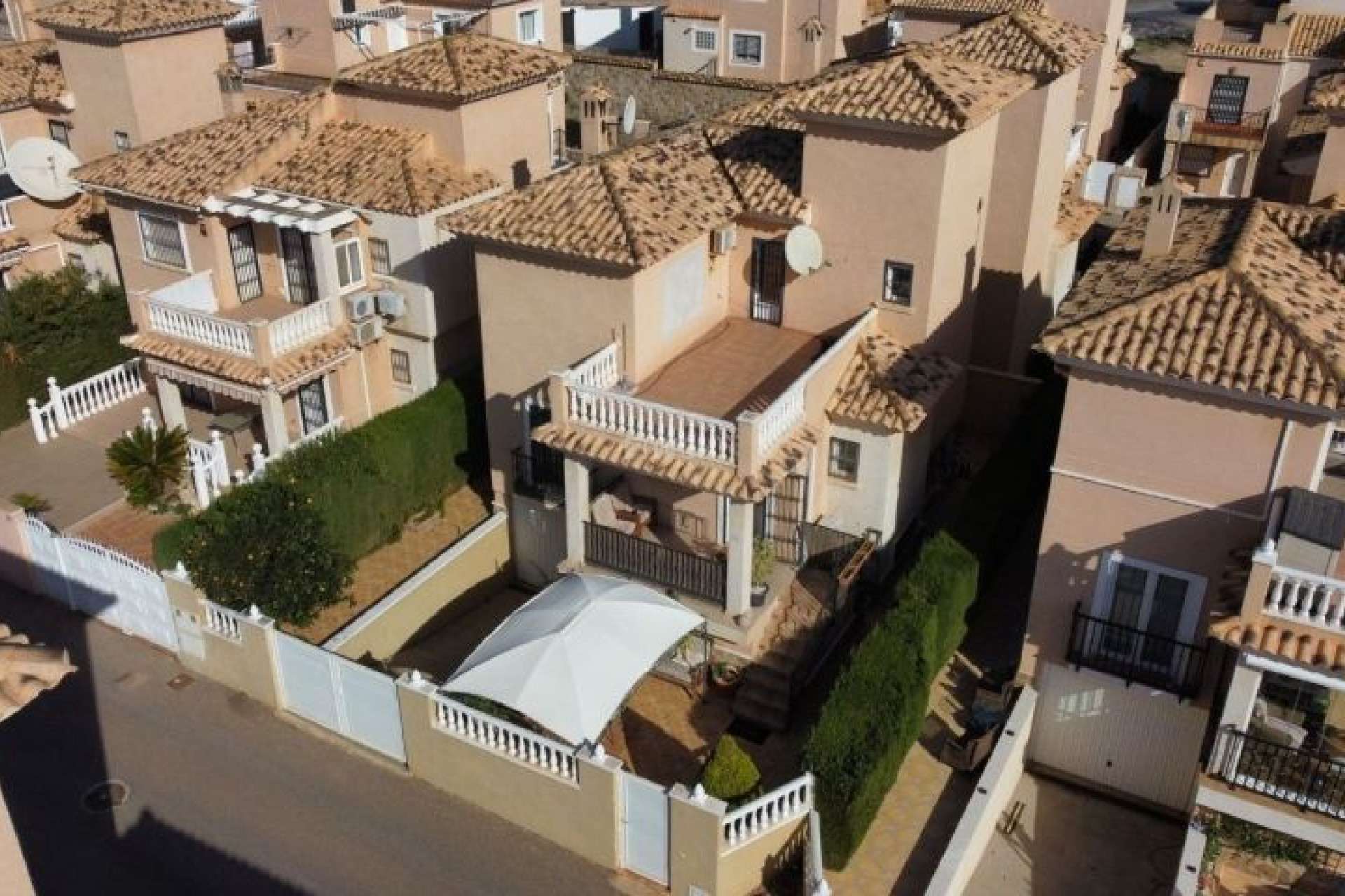 Resale - Villa - Orihuela Costa - Costa Blanca