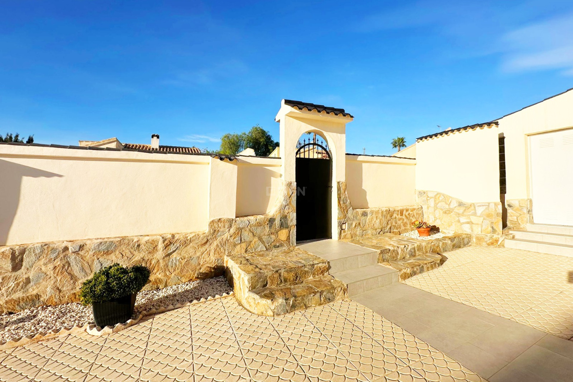 Resale - Villa - Orihuela Costa - Costa Blanca