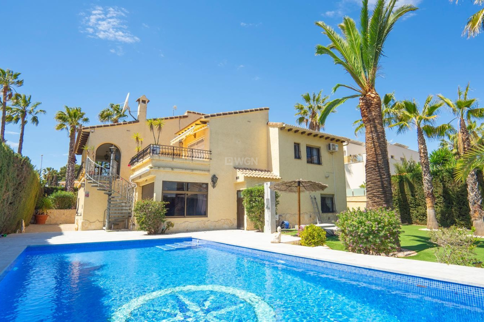 Resale - Villa - Orihuela Costa - Costa Blanca