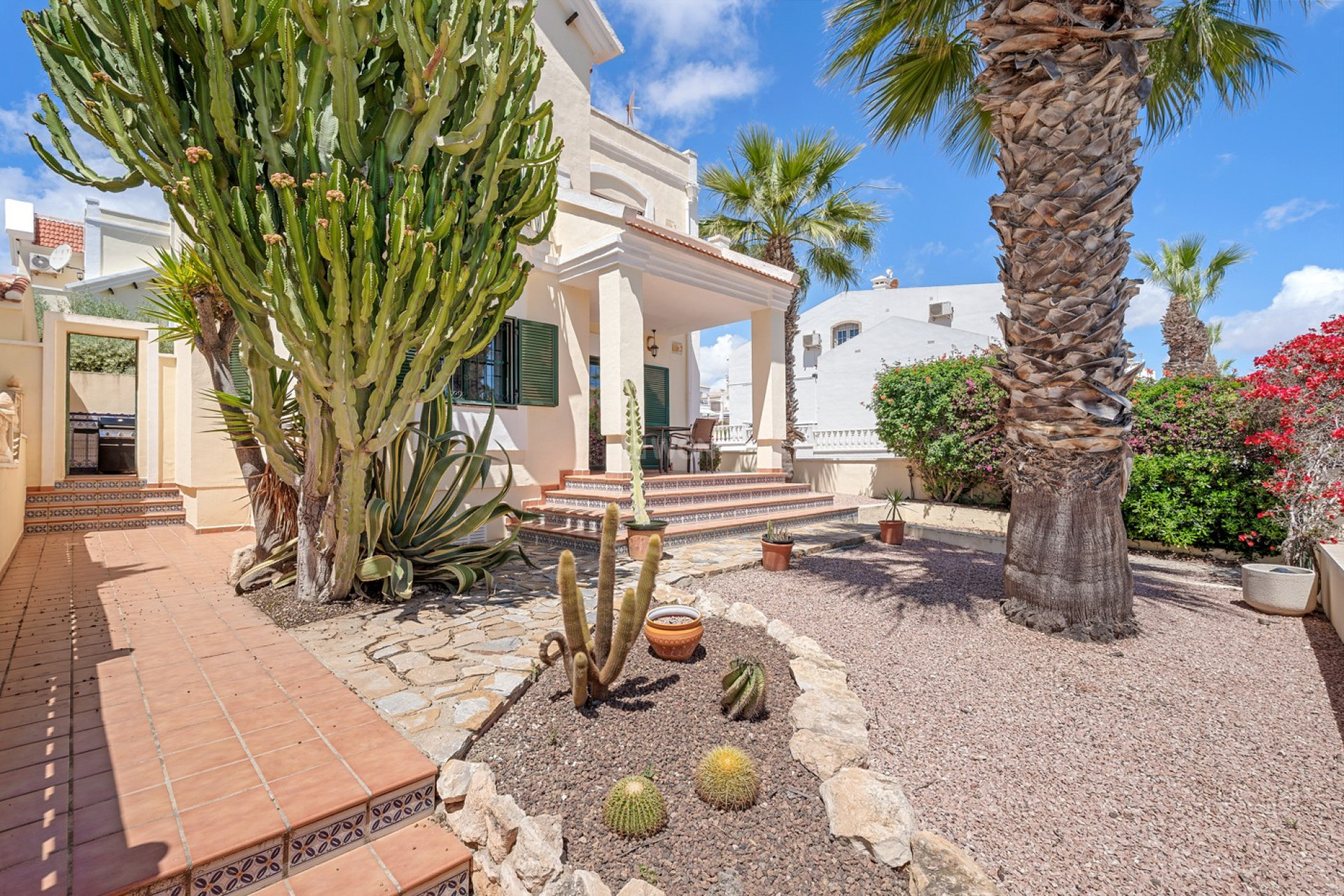 Resale - Villa - Orihuela Costa - Costa Blanca