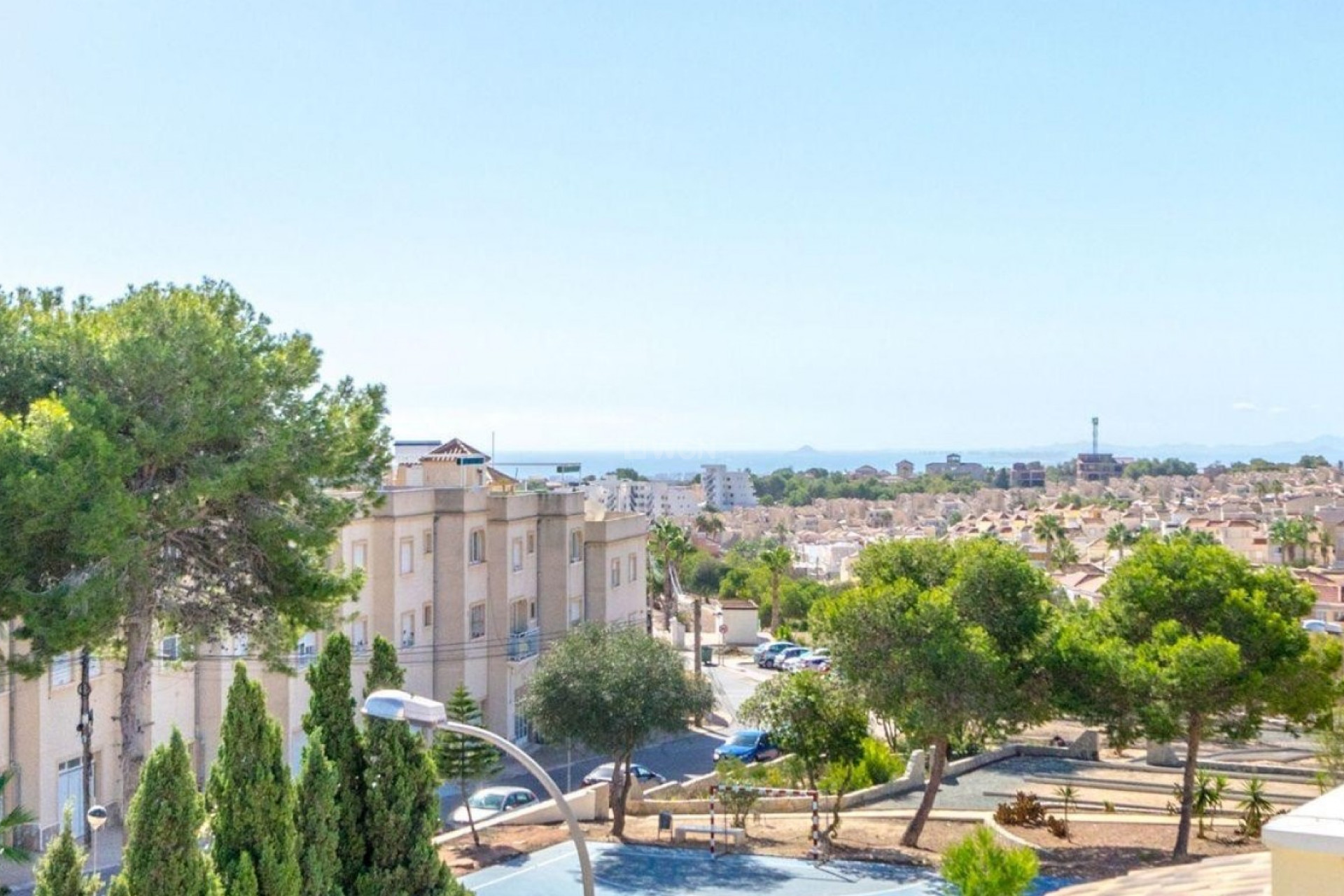 Resale - Villa - Orihuela Costa - Costa Blanca