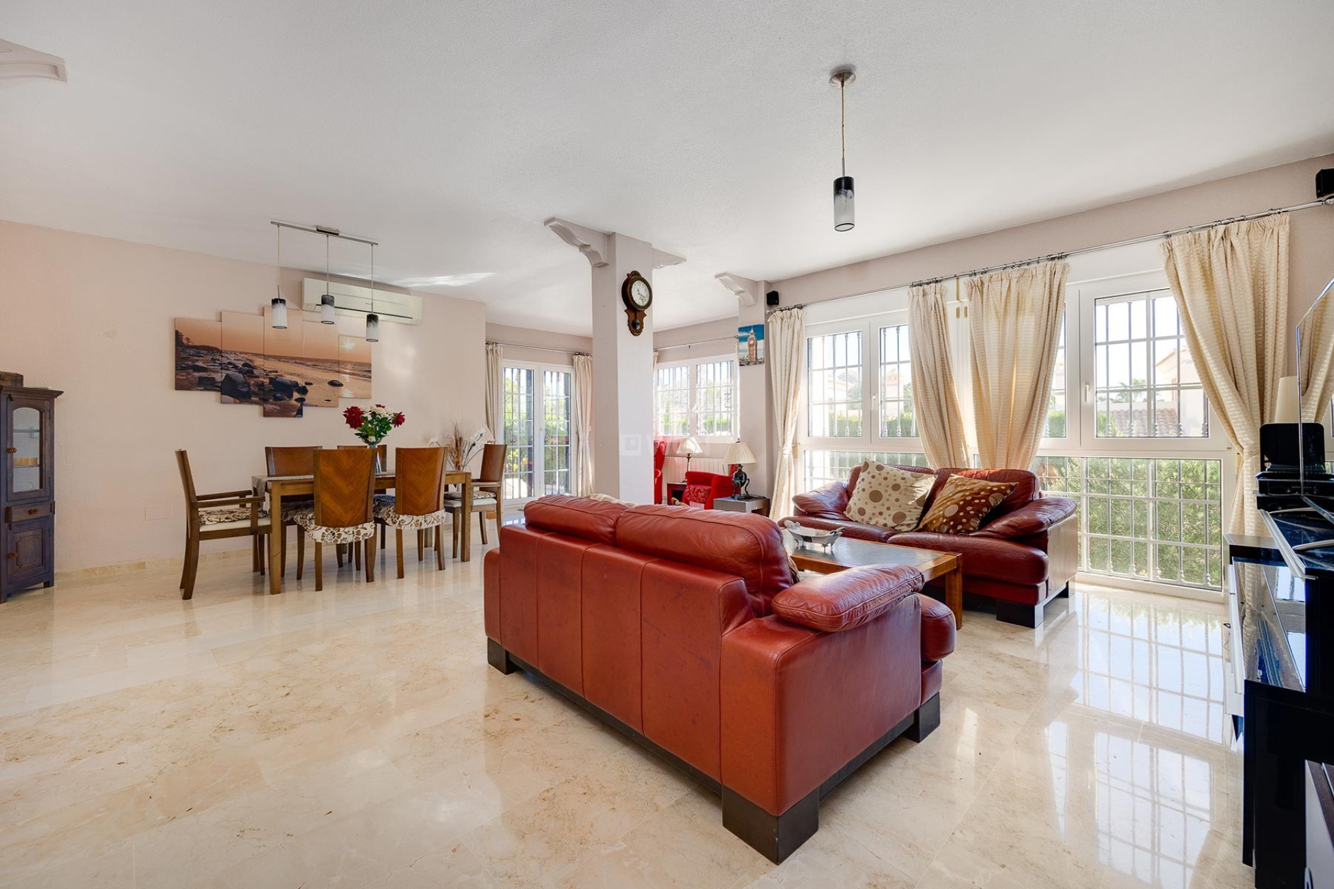 Resale - Villa - Orihuela Costa - Costa Blanca