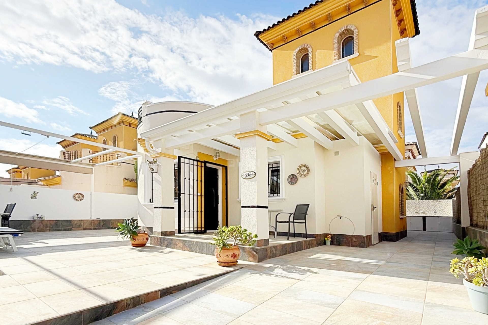 Resale - Villa - Orihuela Costa - Costa Blanca