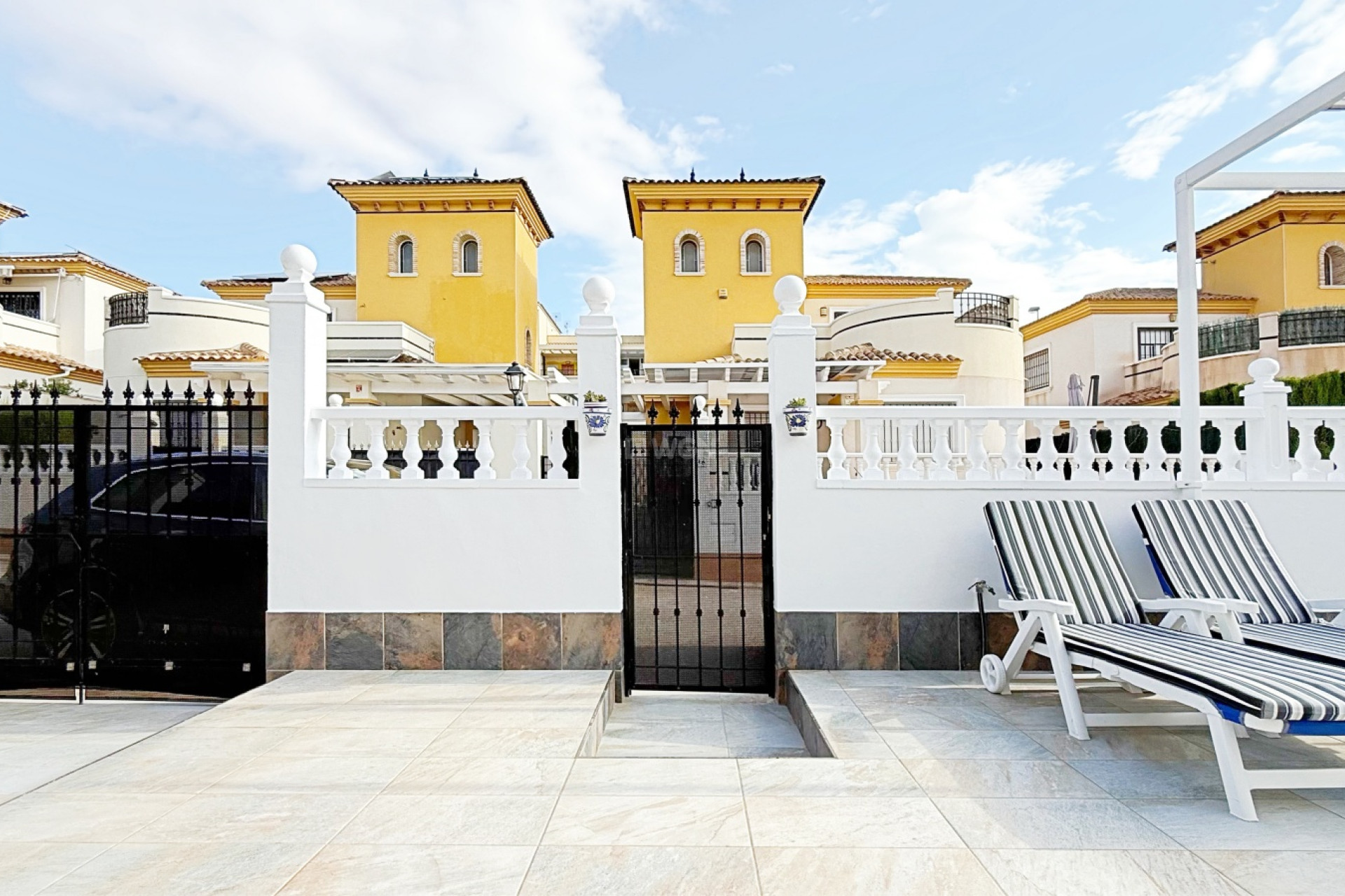 Resale - Villa - Orihuela Costa - Costa Blanca