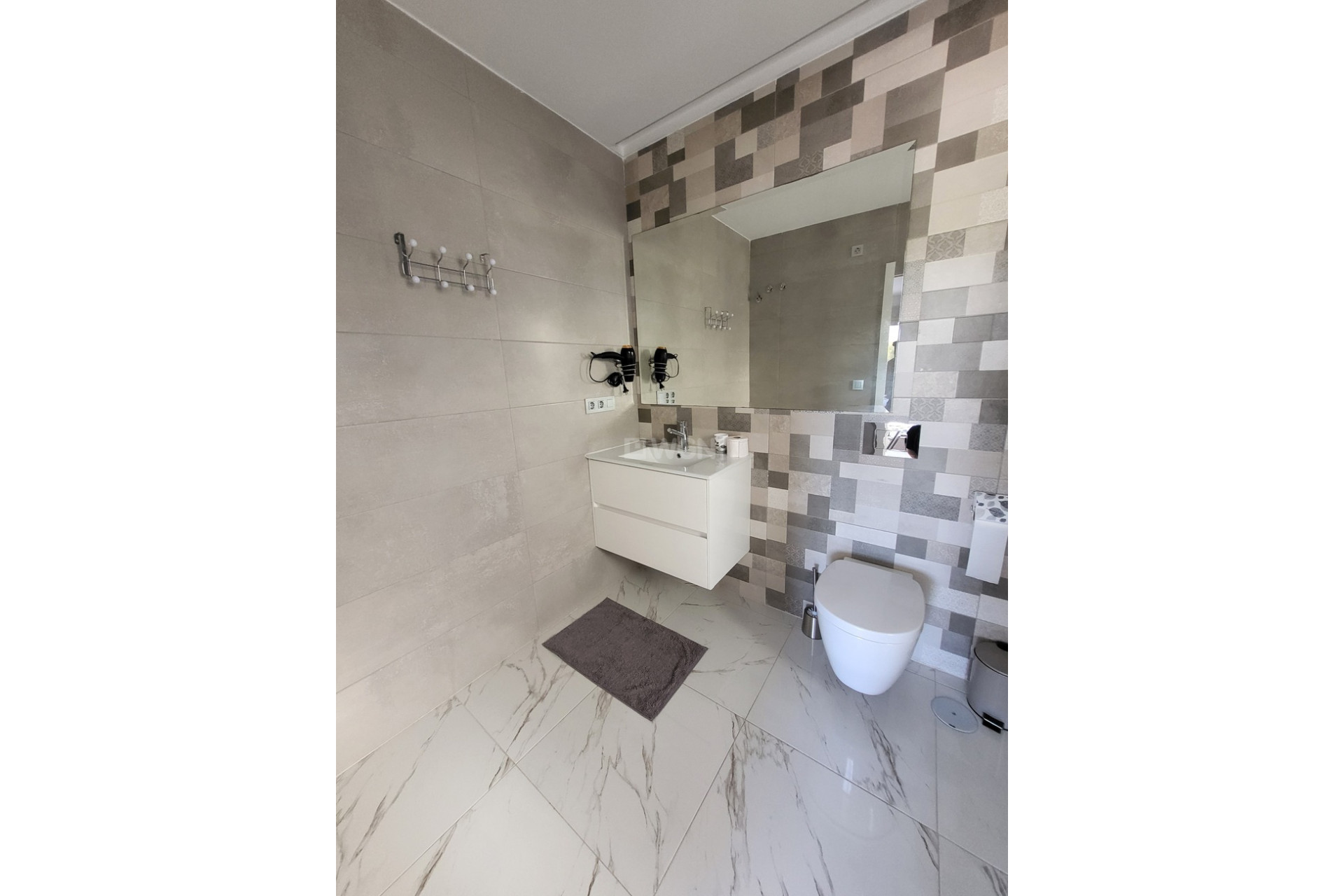 Resale - Villa - Orihuela Costa - Costa Blanca