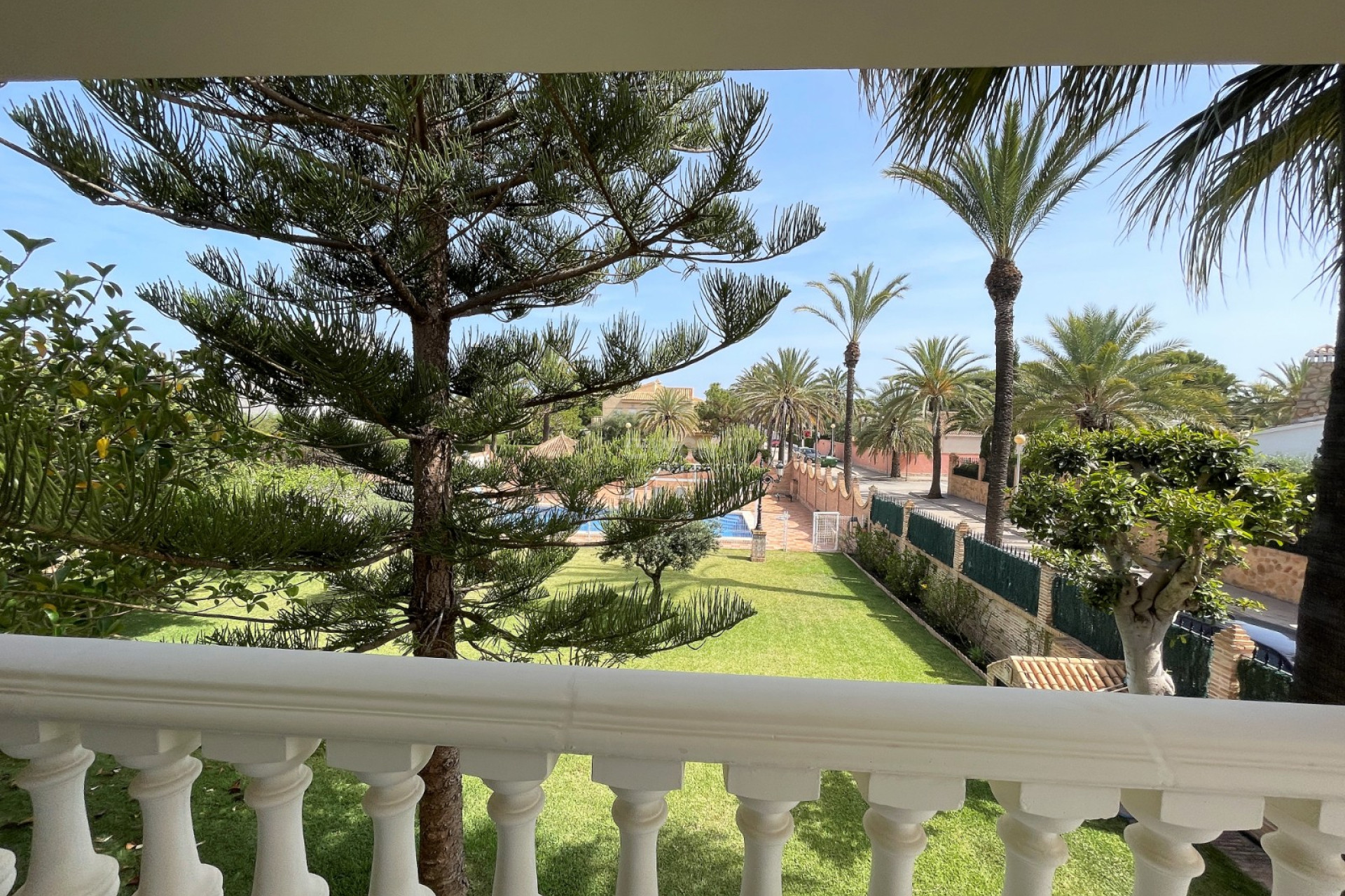 Resale - Villa - Orihuela Costa - Costa Blanca