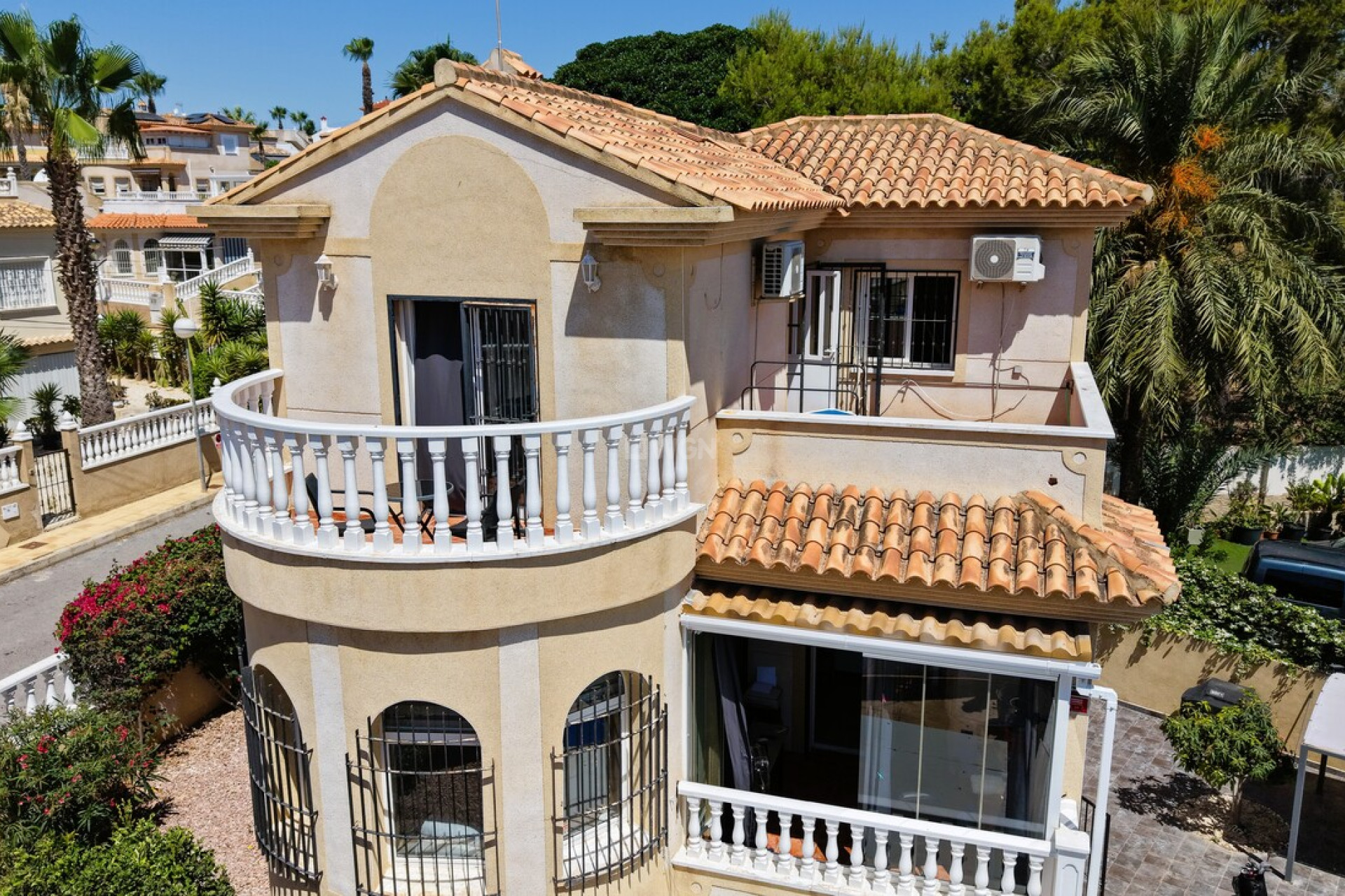 Resale - Villa - Orihuela Costa - Costa Blanca