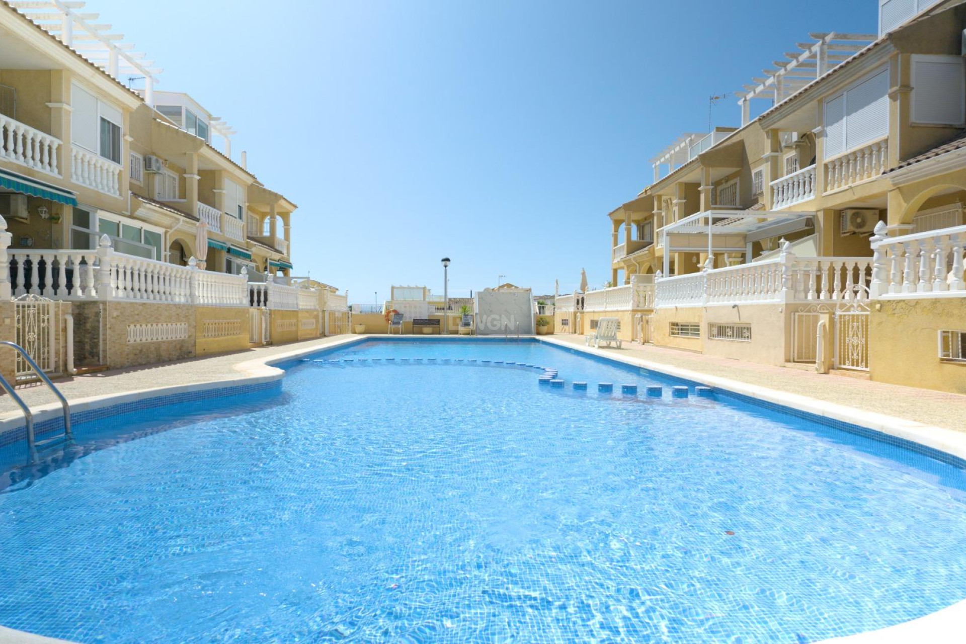 Resale - Villa - Orihuela Costa - Playa Flamenca Norte