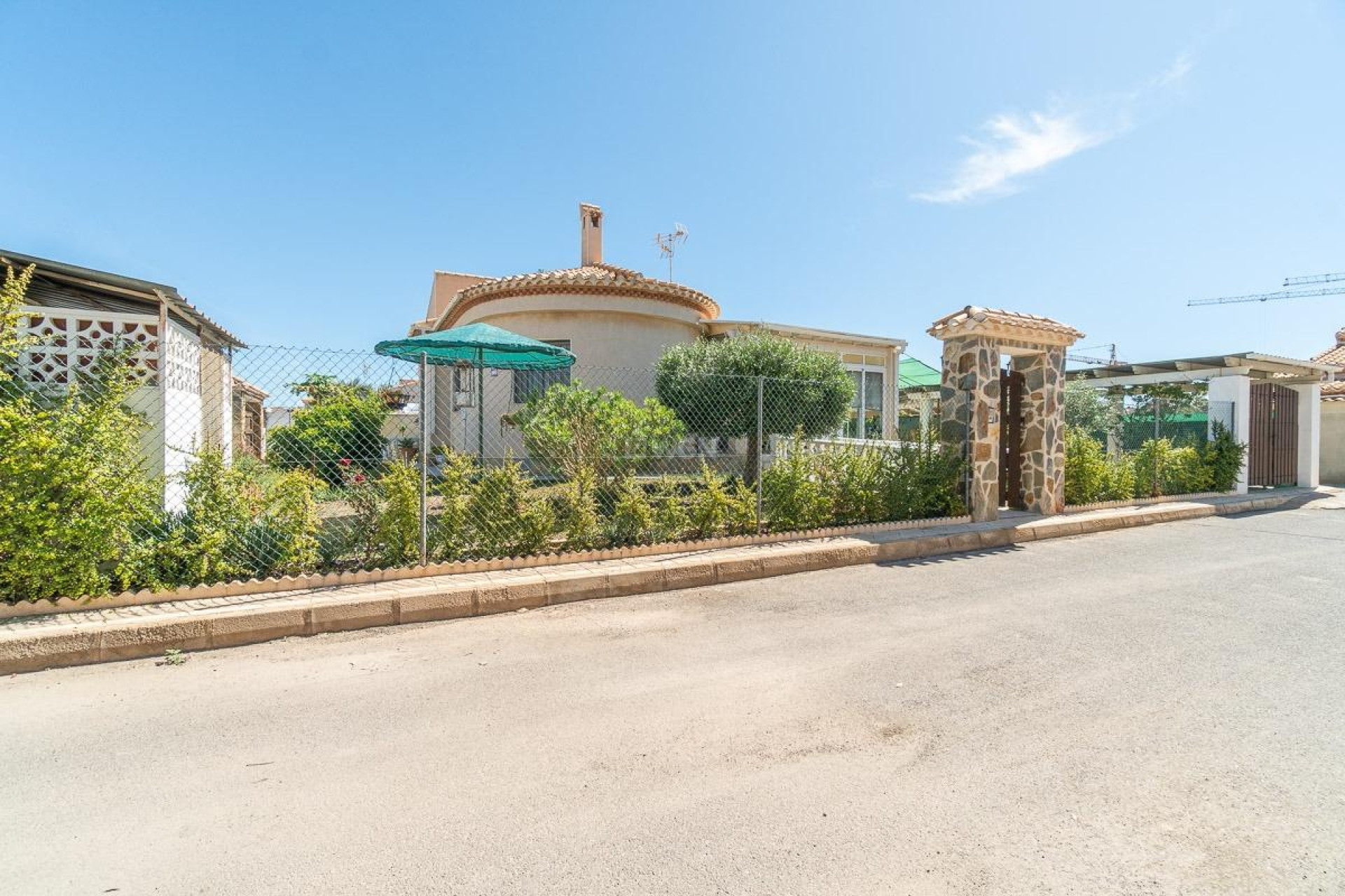 Resale - Villa - Orihuela Costa - Playa Flamenca