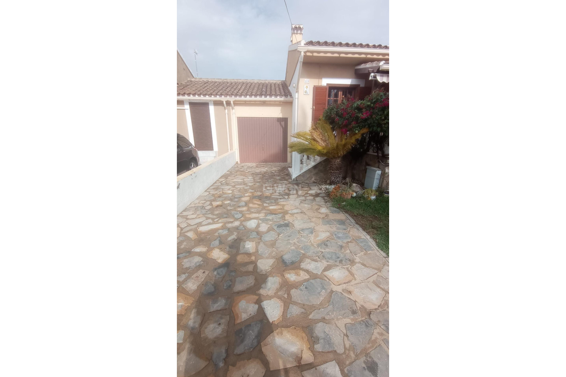 Resale - Villa - Orihuela Costa - Punta Prima