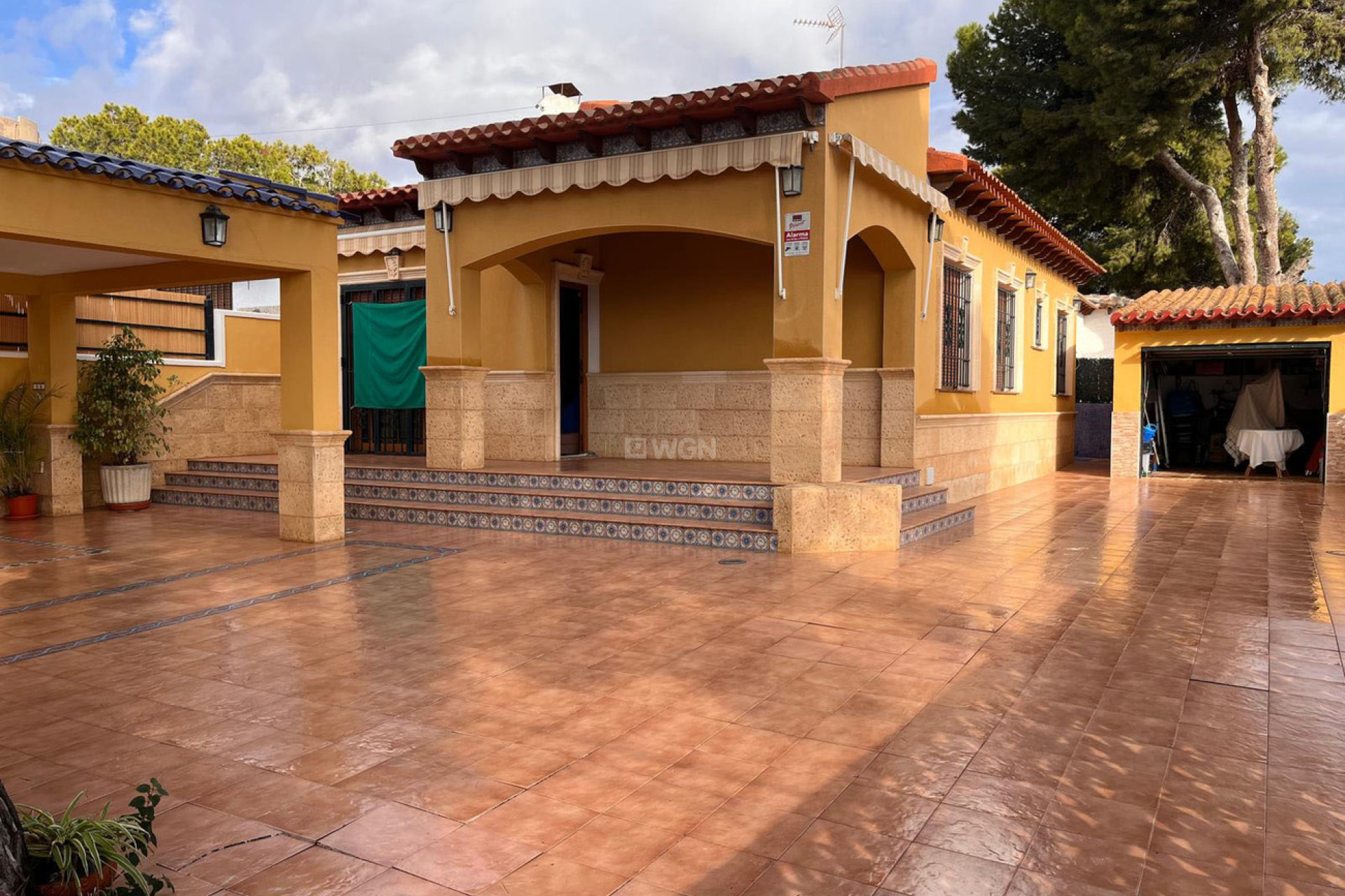 Resale - Villa - Orihuela Costa - Punta Prima