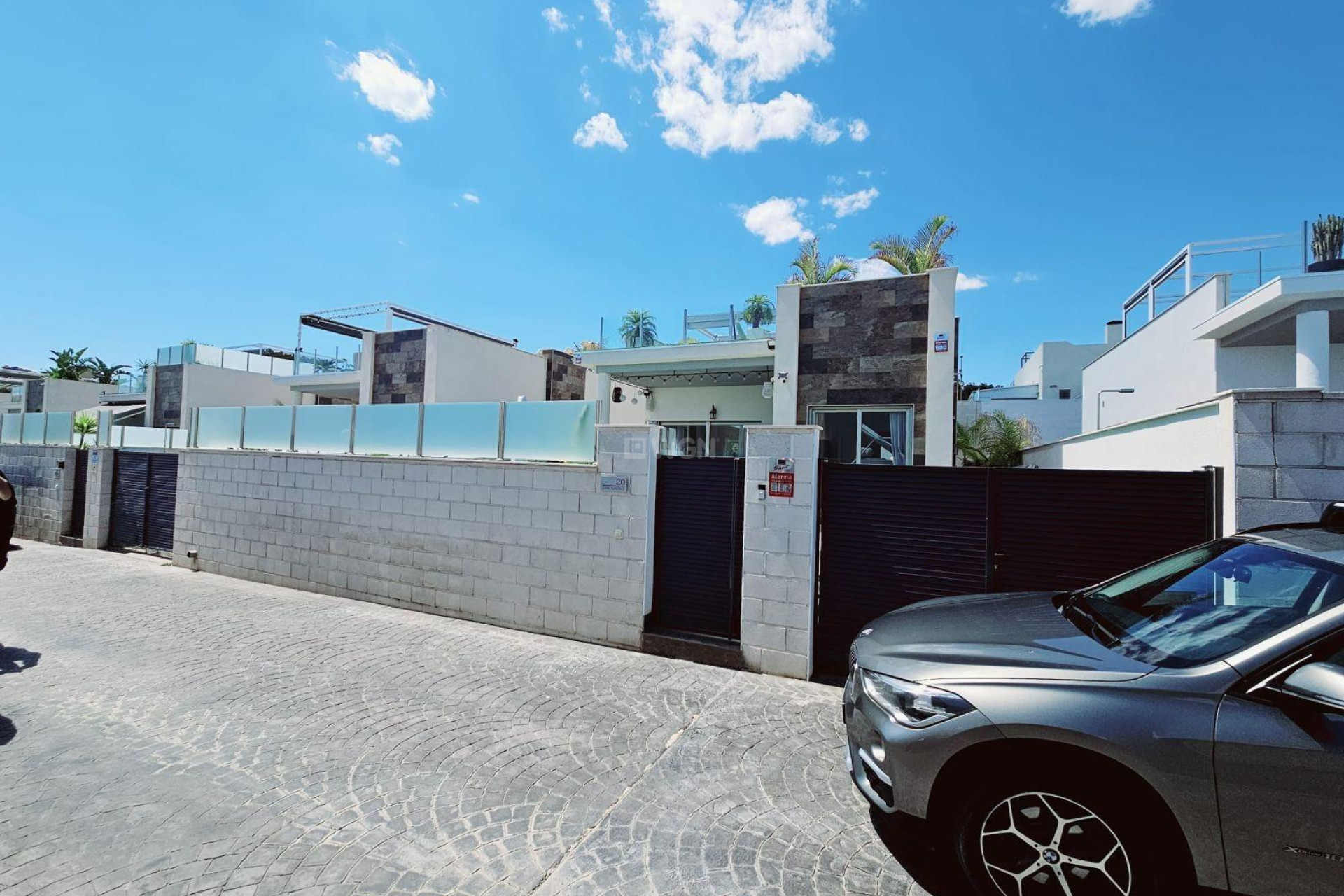 Resale - Villa - Orihuela Costa - Villamartín-las Filipinas