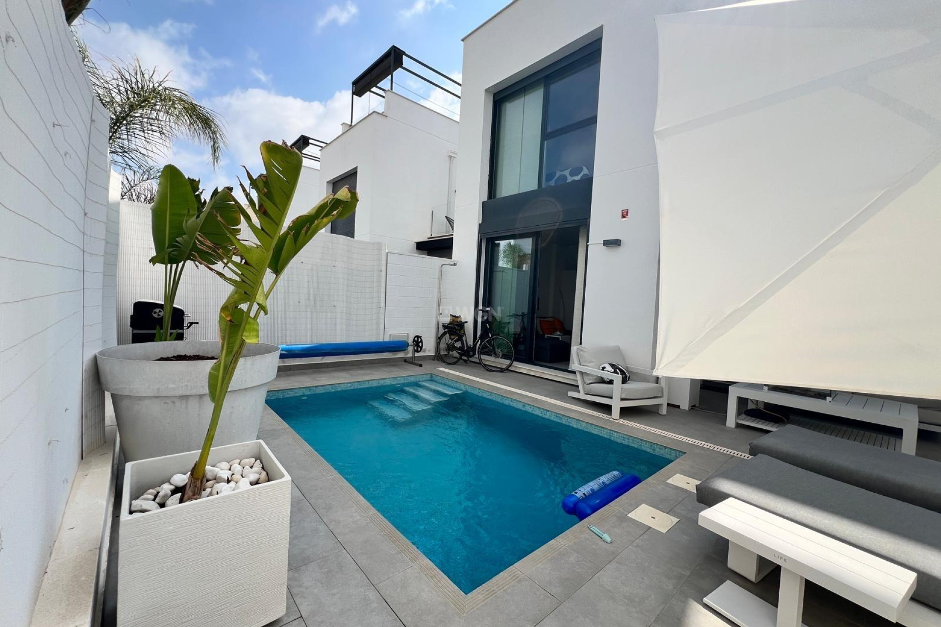 Resale - Villa - Orihuela Costa - Villamartín-las Filipinas