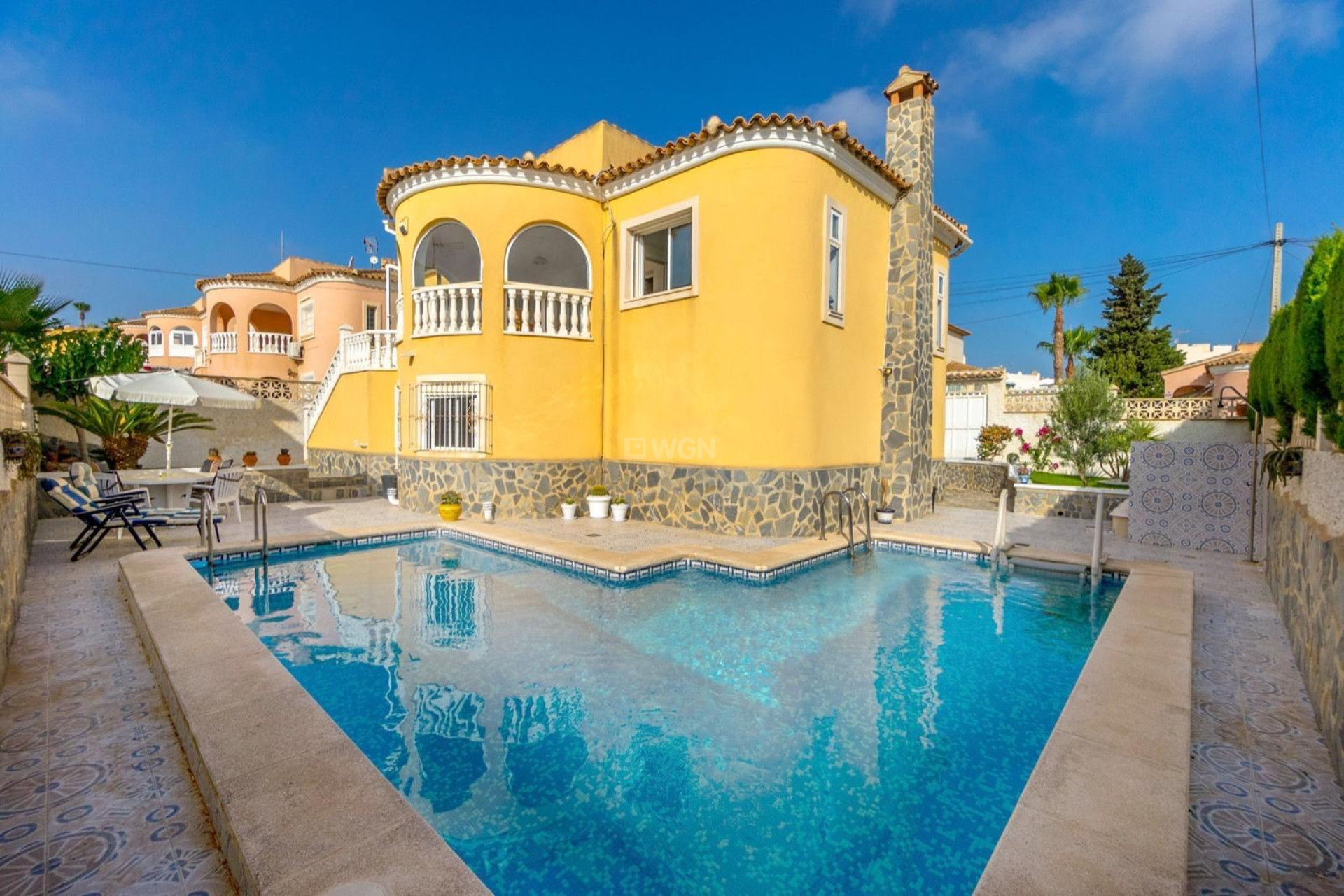 Resale - Villa - Orihuela Costa - Villamartín