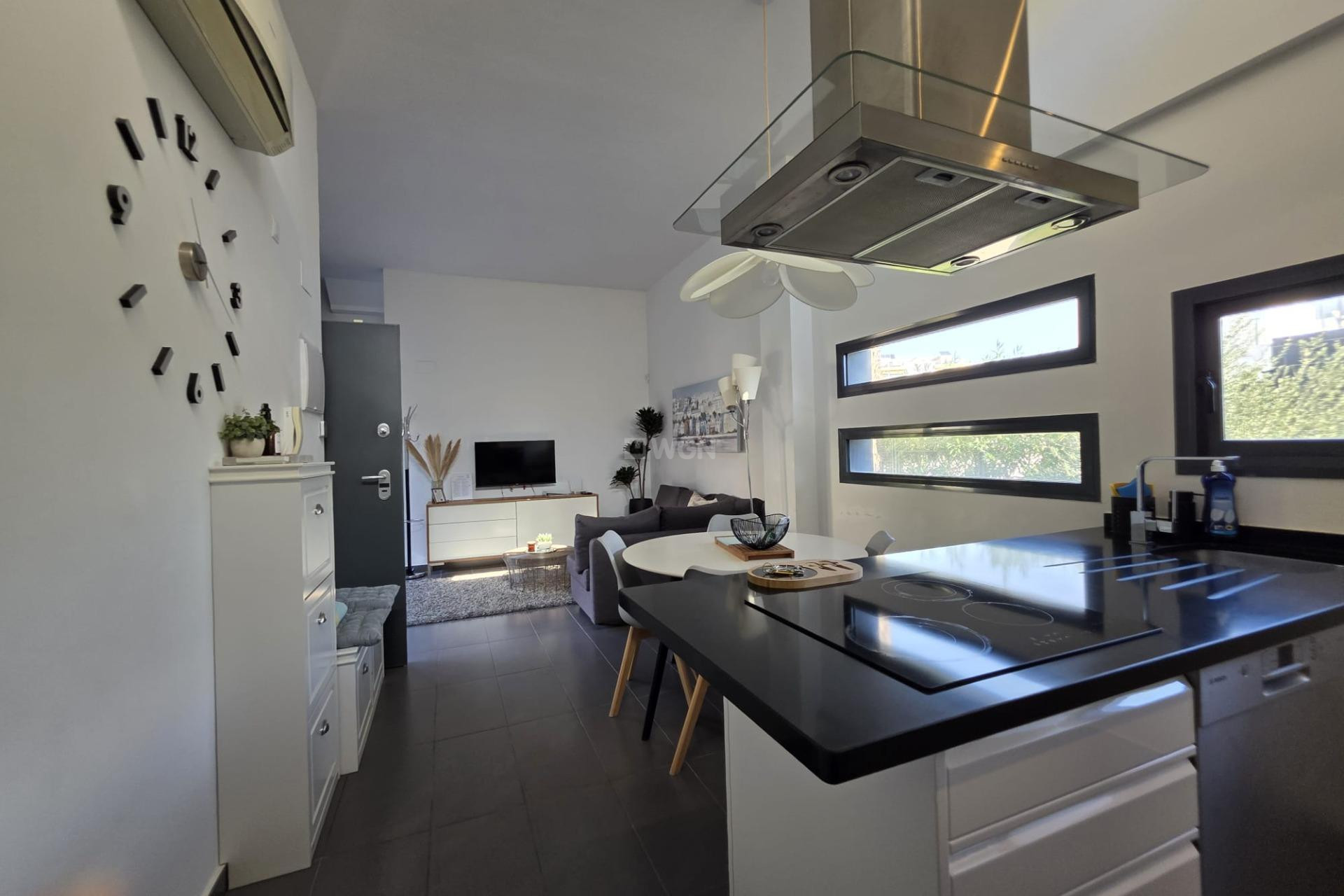 Resale - Villa - Orihuela Costa - Villamartín