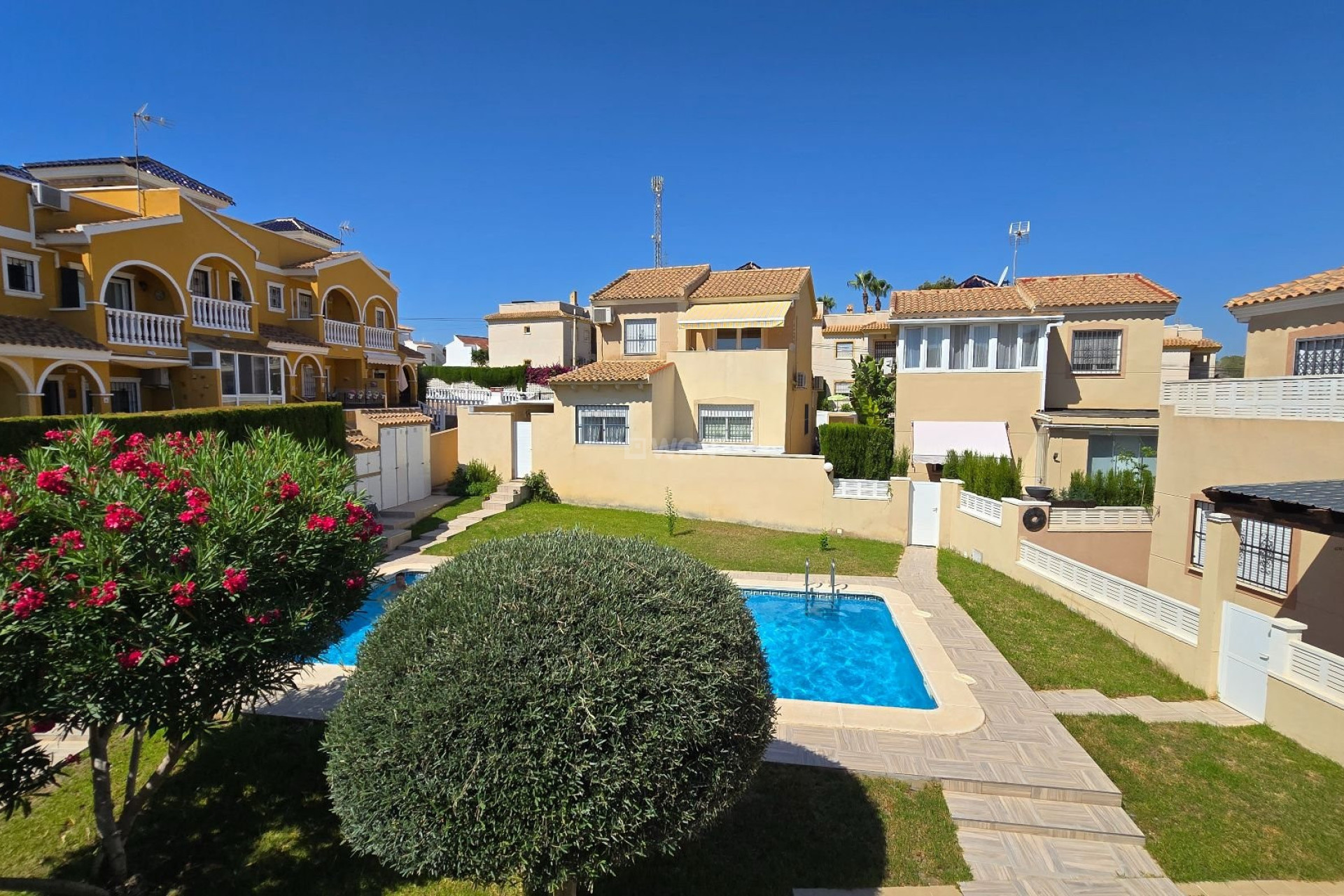 Resale - Villa - Orihuela - Inland