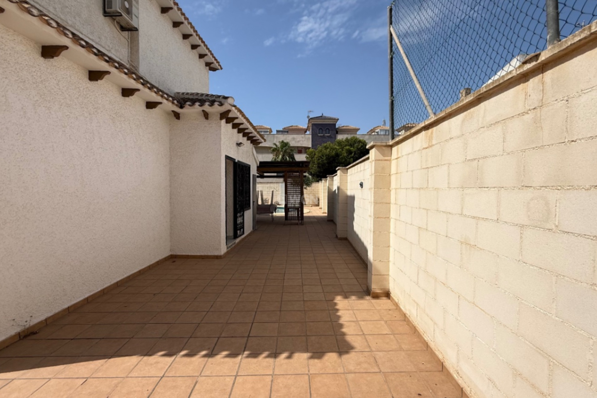 Resale - Villa - Orihuela - Inland
