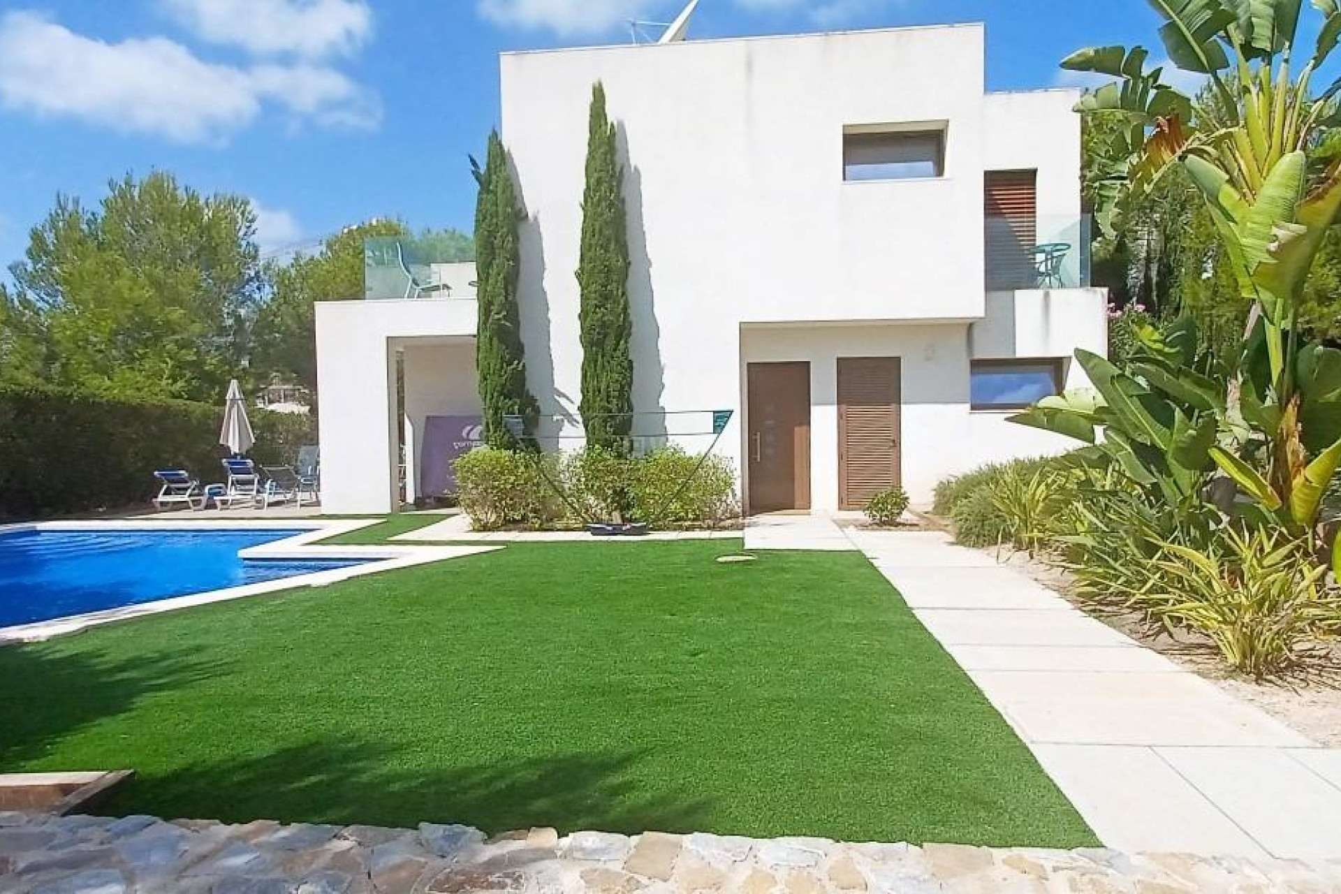 Resale - Villa - Orihuela - Las Colinas Golf