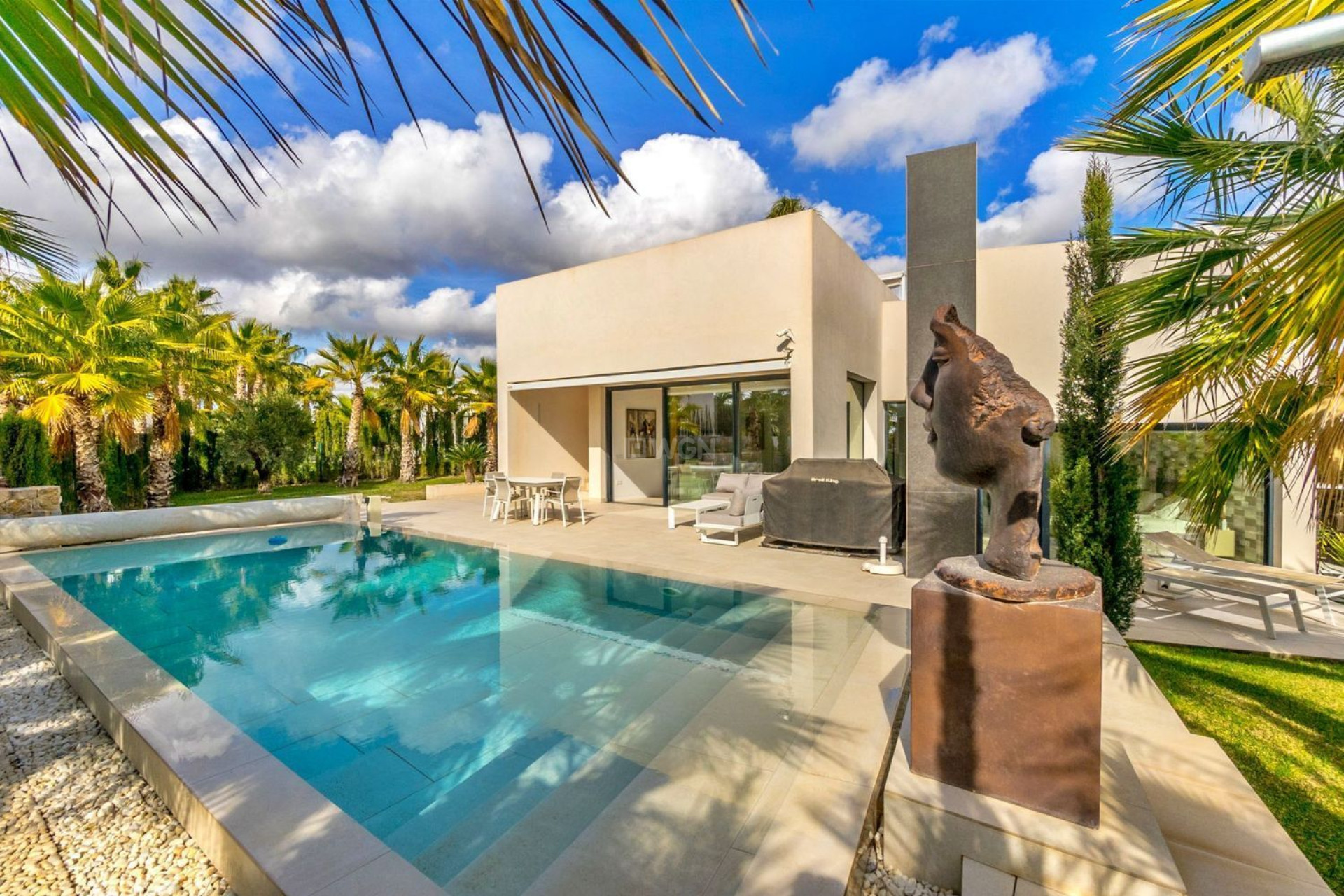 Resale - Villa - Orihuela - Las Colinas Golf