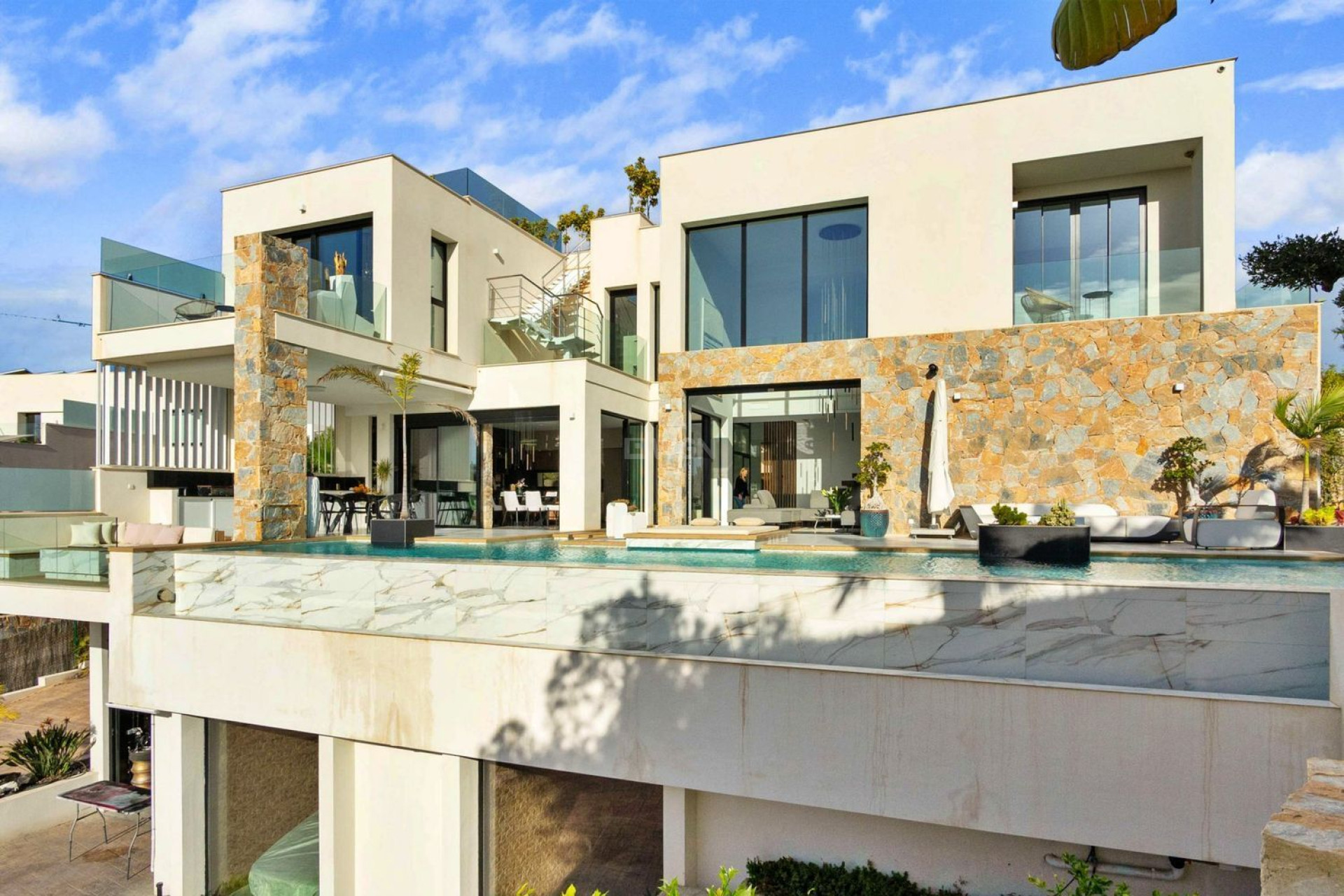 Resale - Villa - Orihuela - Las Colinas Golf