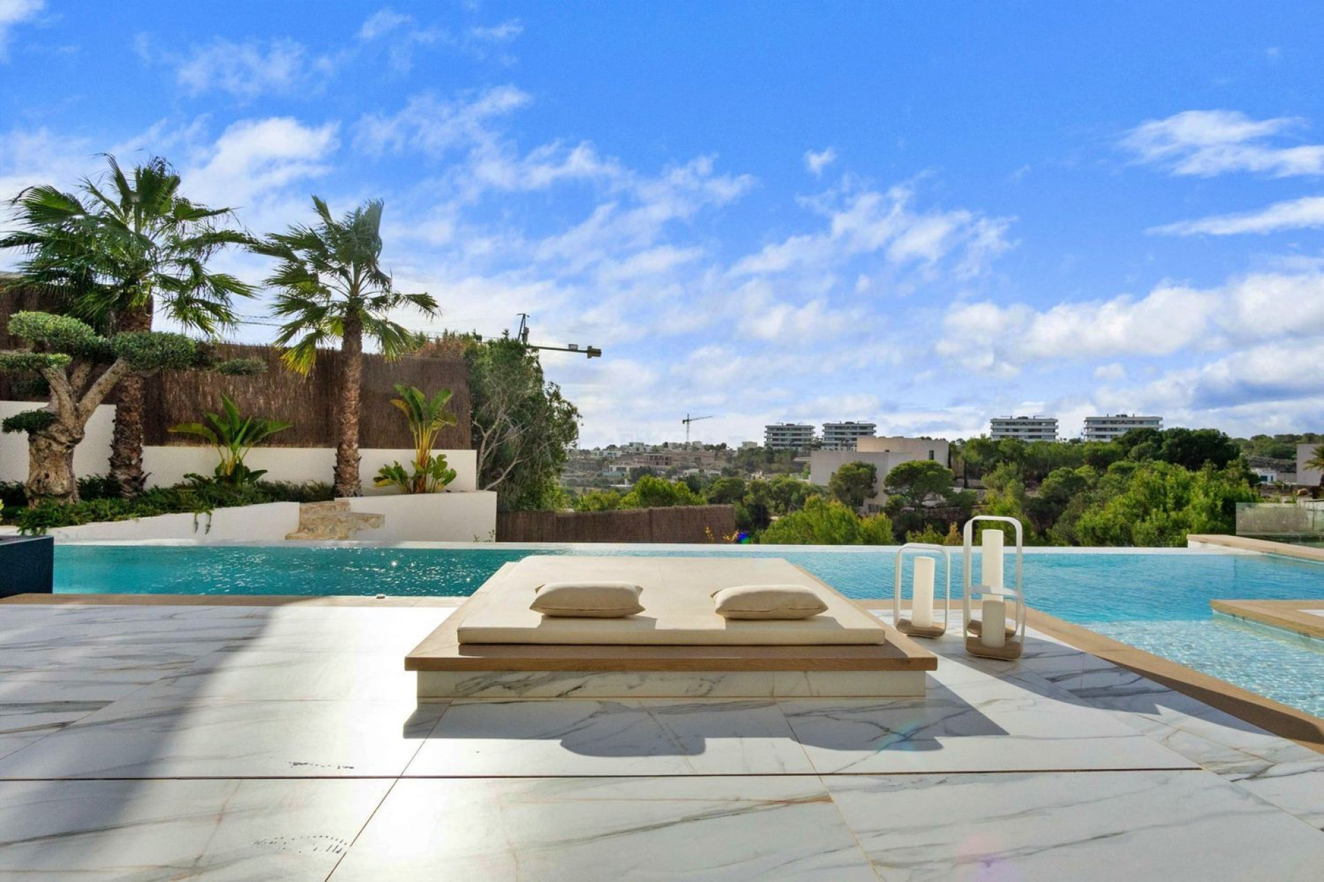 Resale - Villa - Orihuela - Las Colinas Golf