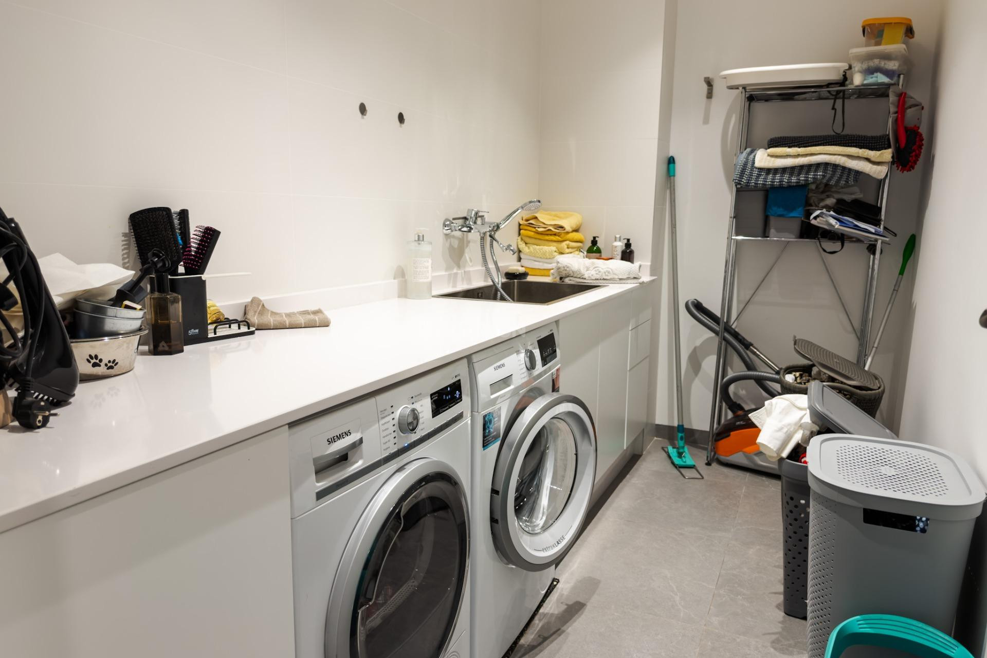 Resale - Villa - Orihuela - Las Colinas Golf