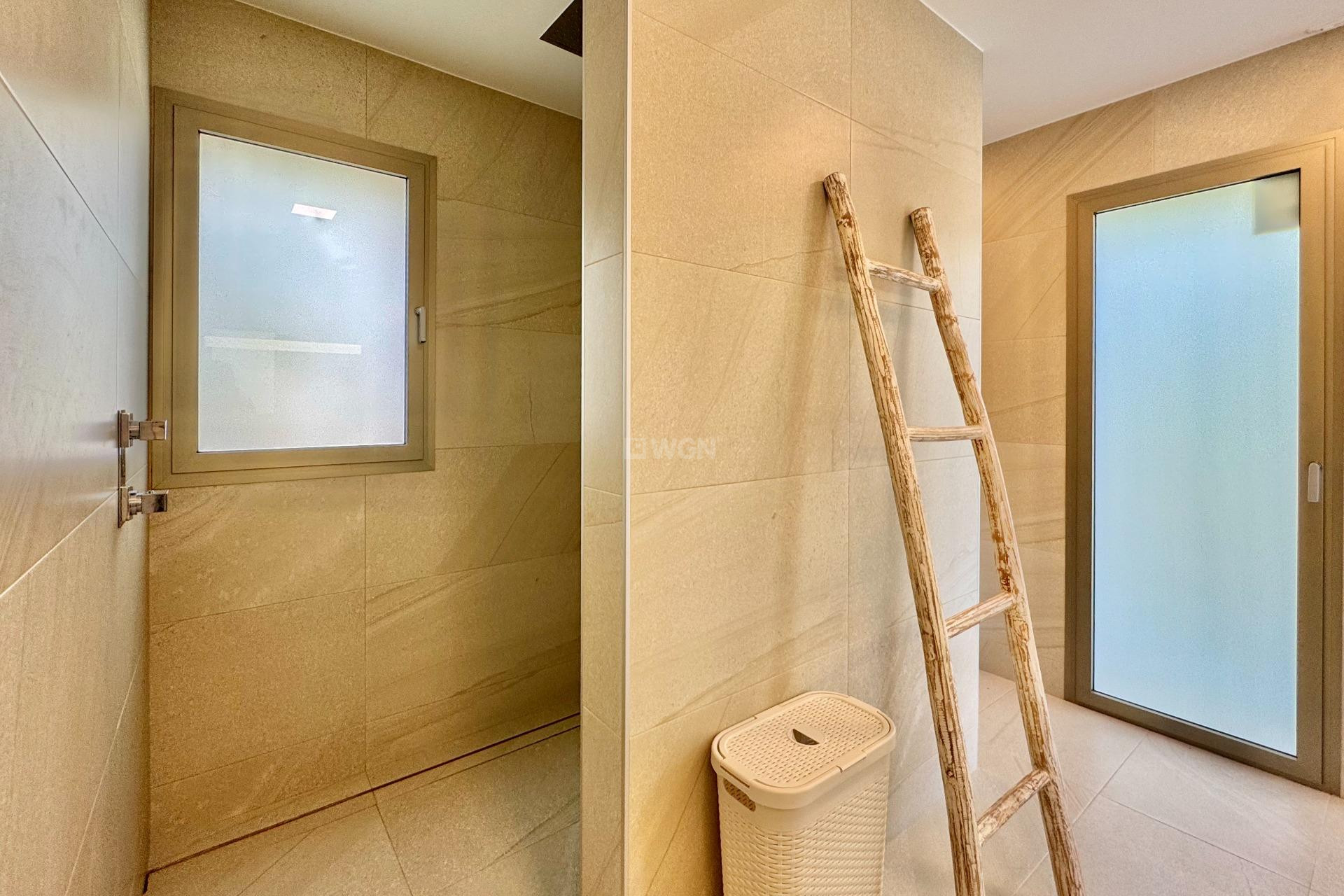 Resale - Villa - Orihuela - Las Colinas Golf
