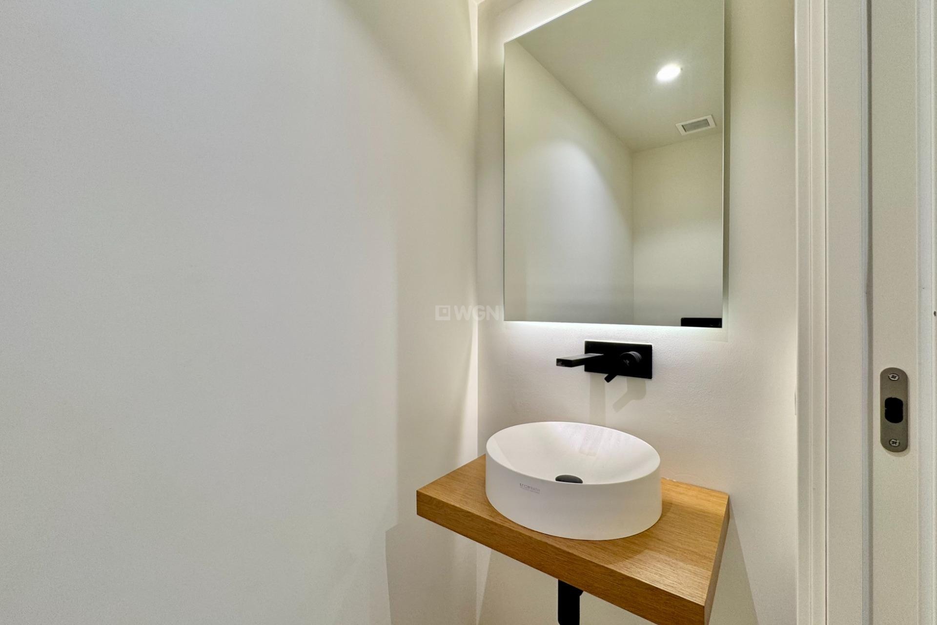 Resale - Villa - Orihuela - Las Colinas Golf
