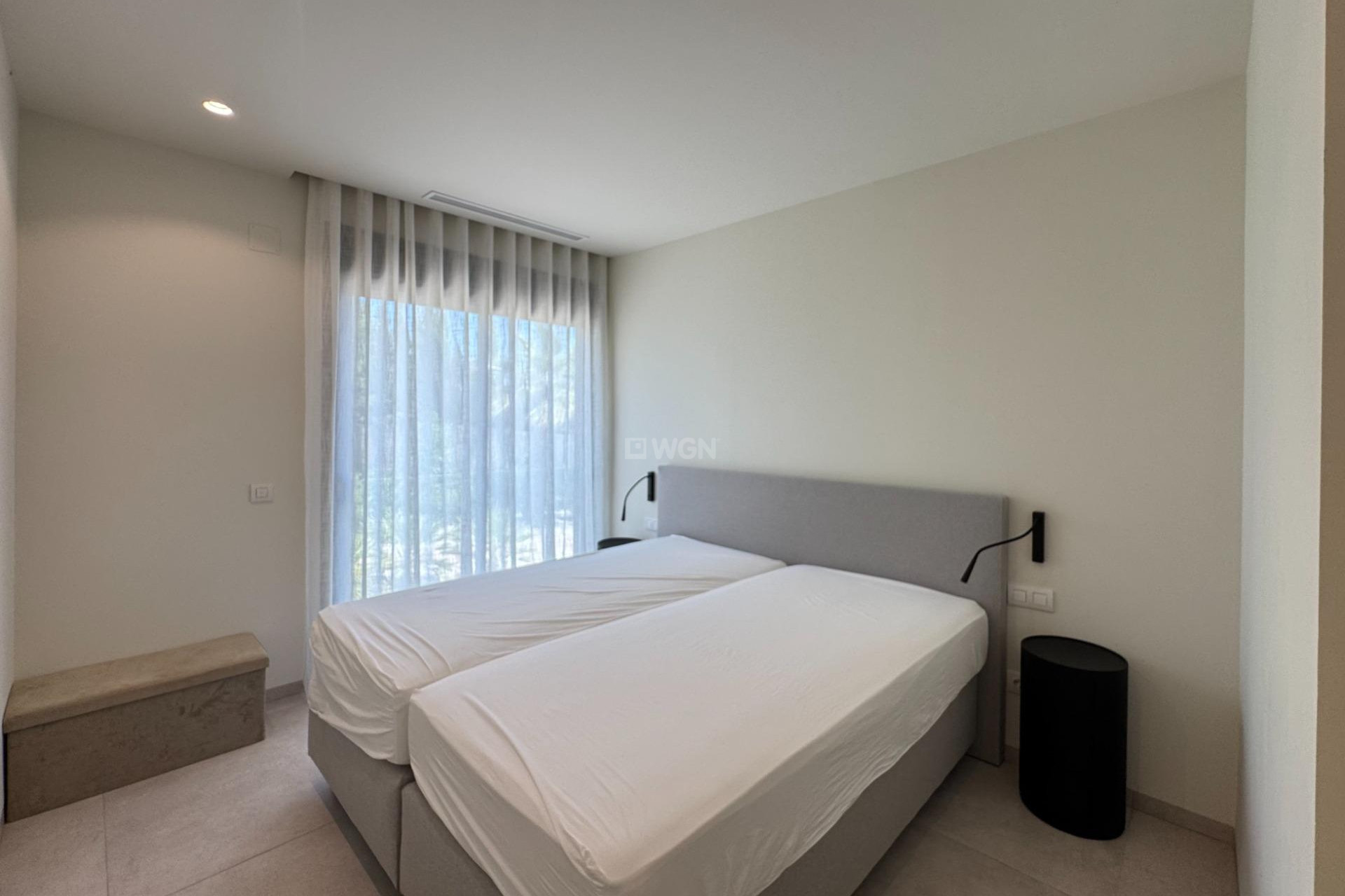 Resale - Villa - Orihuela - Las Colinas Golf