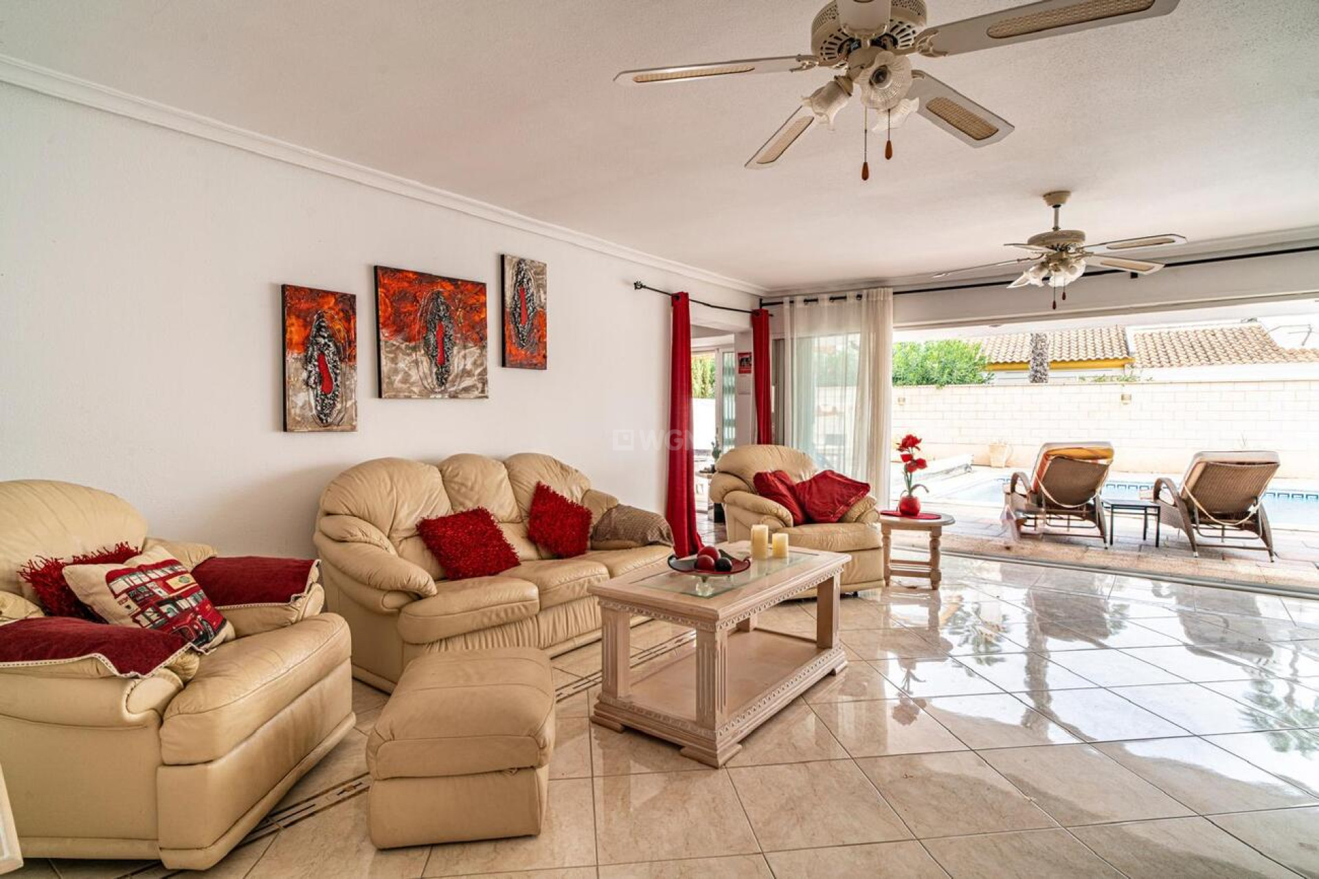 Resale - Villa - Orihuela