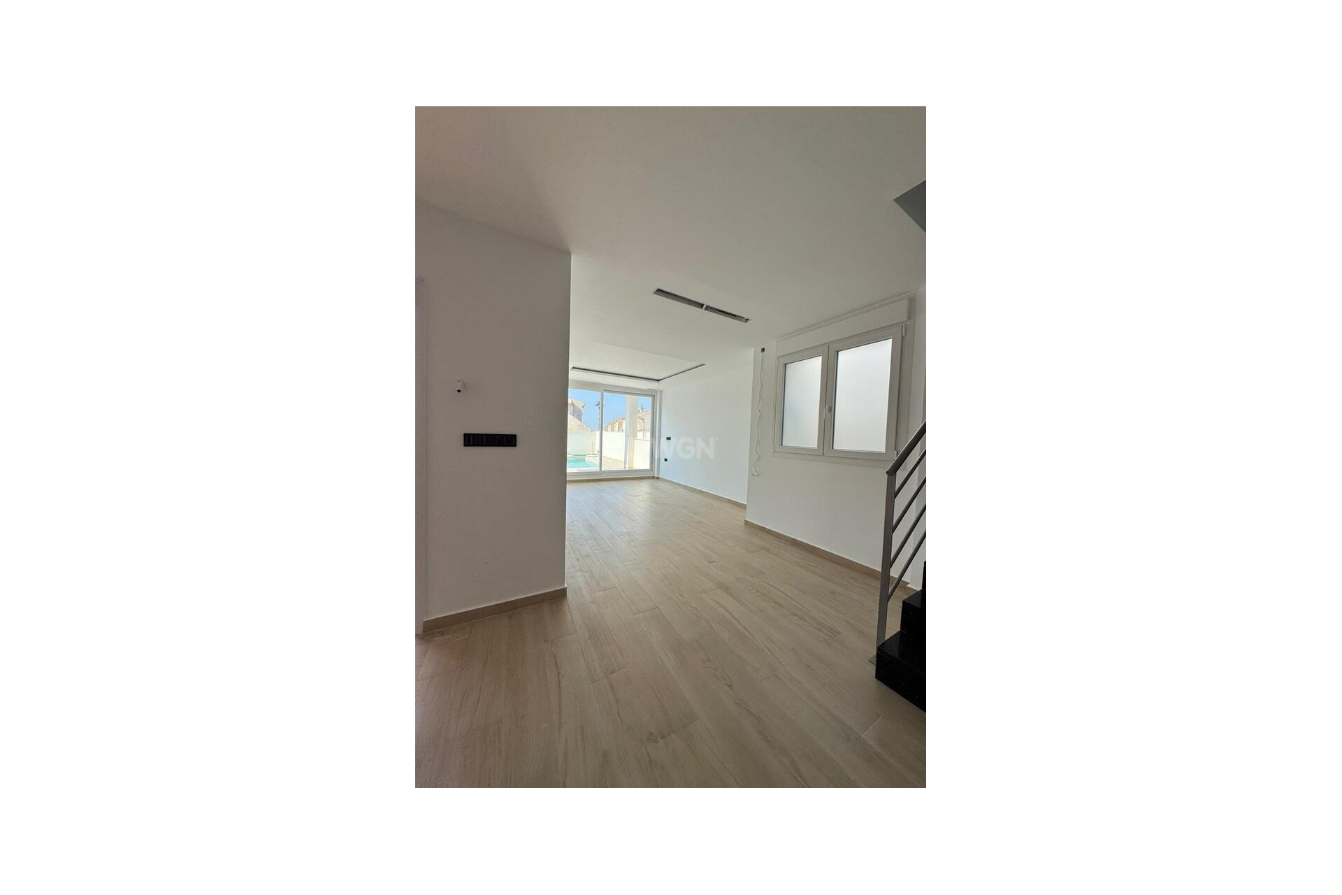 Resale - Villa Penthouse - Torrevieja - aguas nuevas