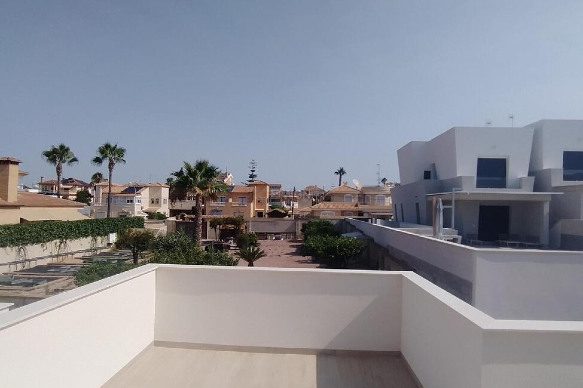 Resale - Villa Penthouse - Torrevieja - aguas nuevas