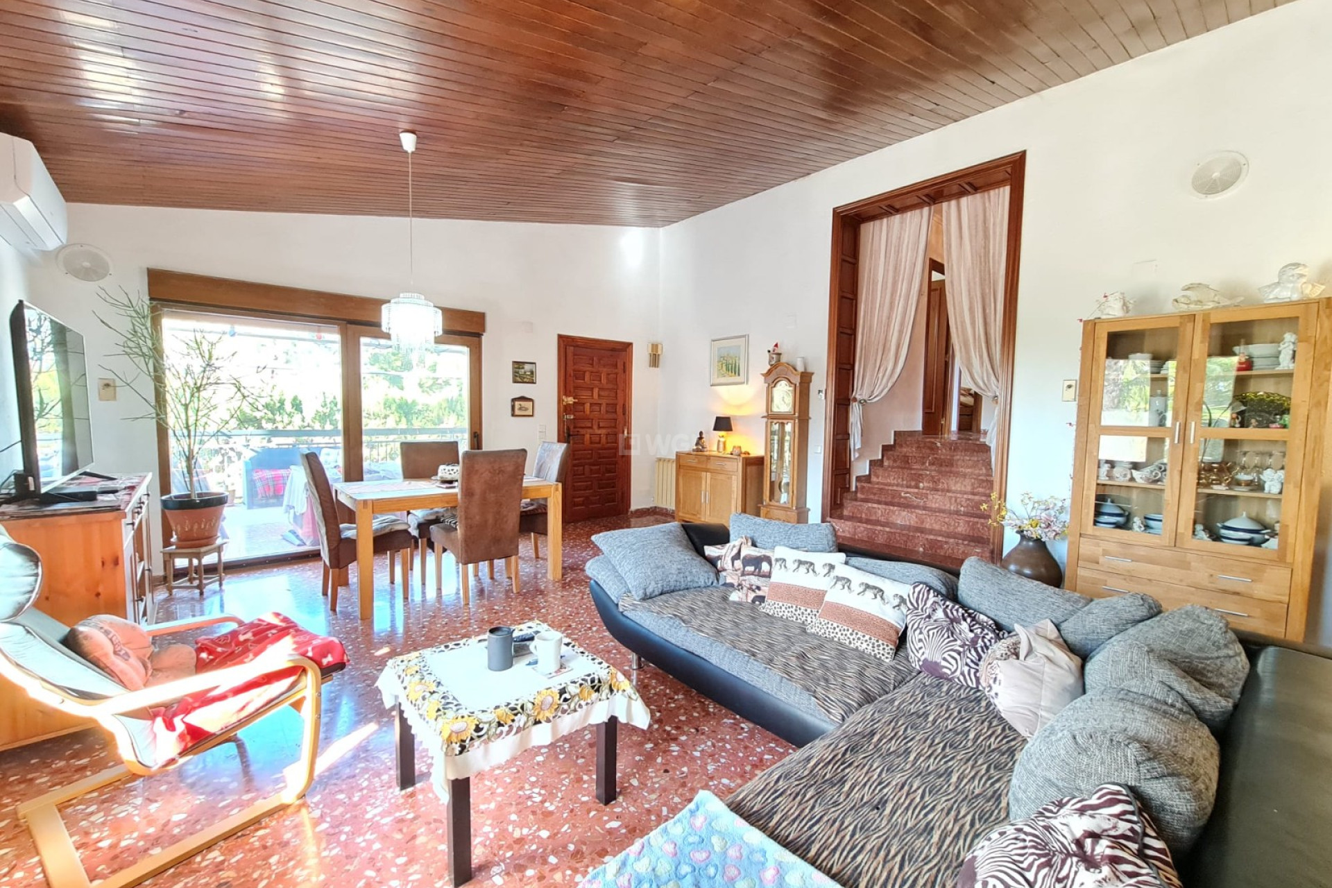 Resale - Villa - Petrer - Inland