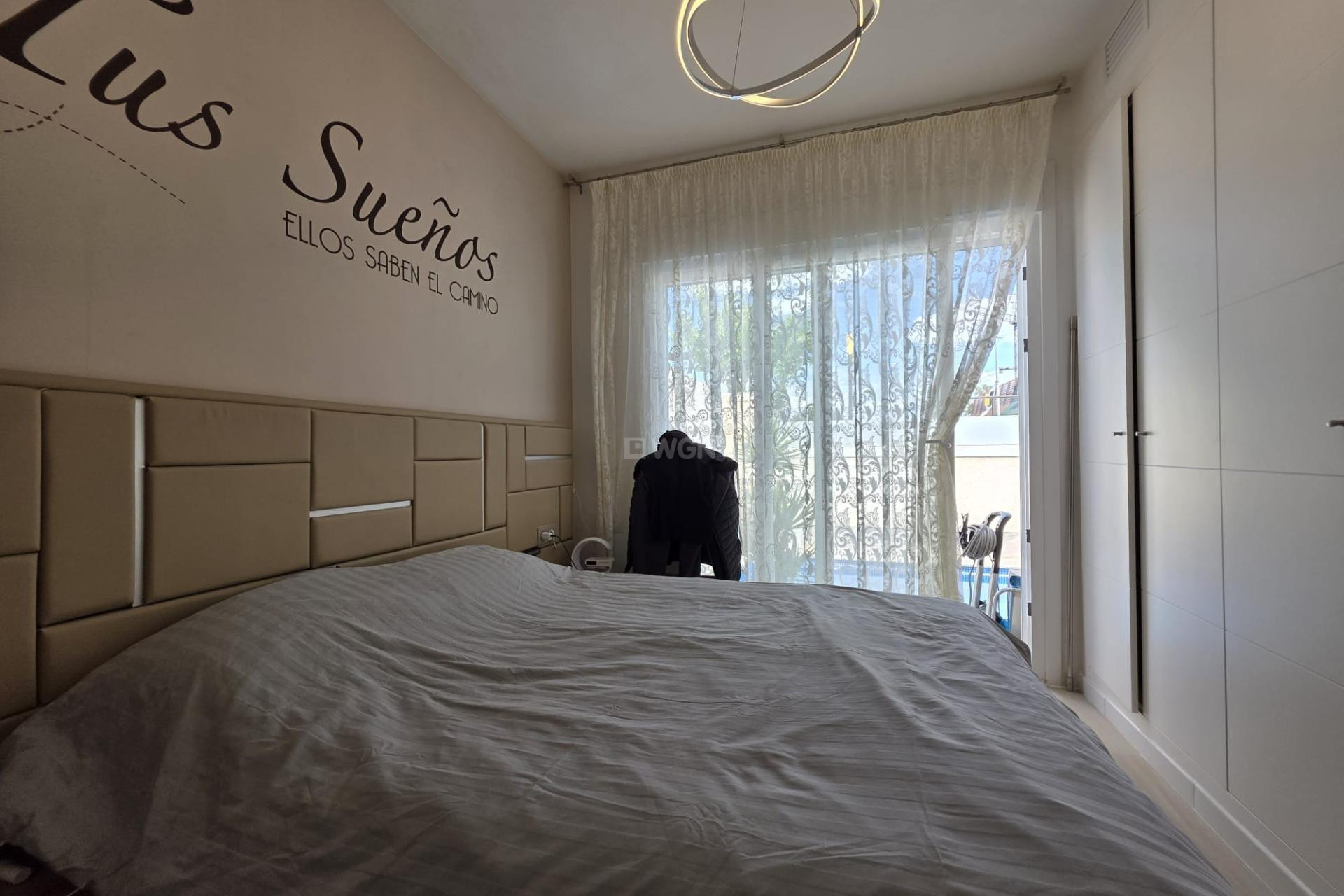 Resale - Villa - Pilar de la Horadada - Zona Pueblo