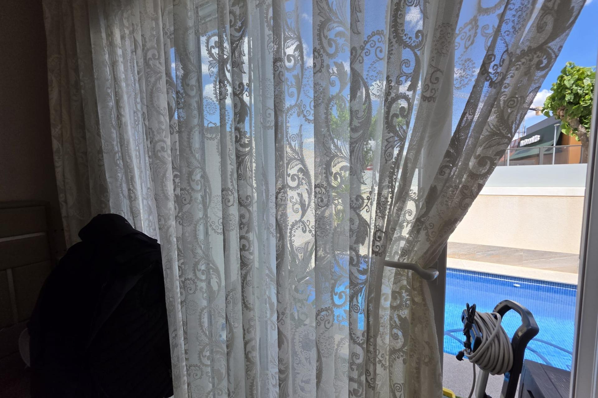 Resale - Villa - Pilar de la Horadada - Zona Pueblo