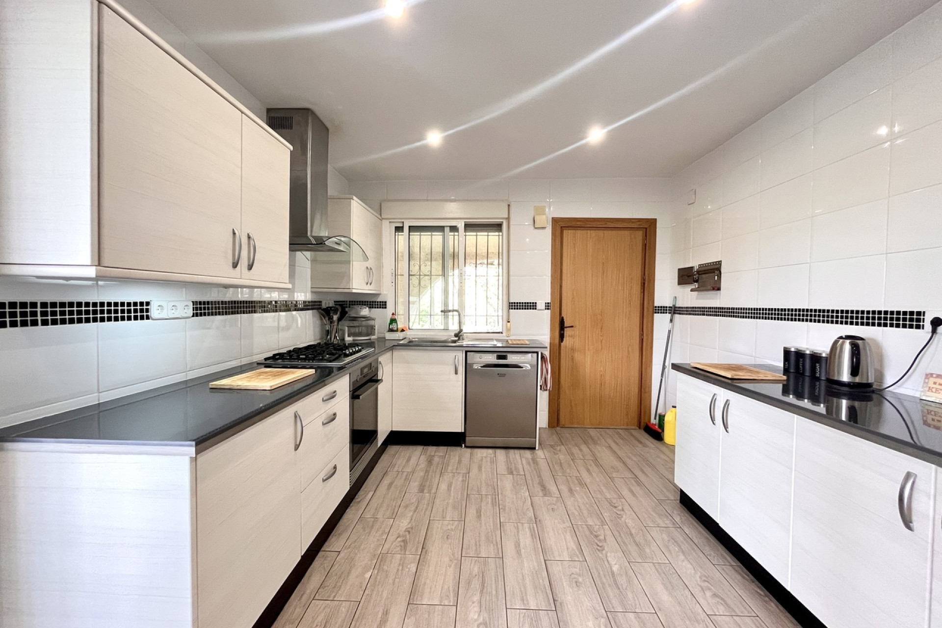 Resale - Villa - Pinar de Campoverde - Inland