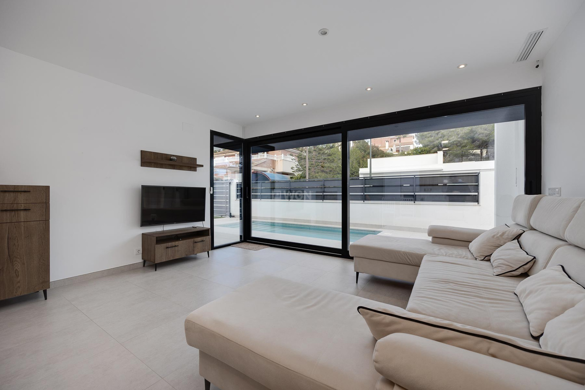 Resale - Villa - Pinar de Campoverde - Inland