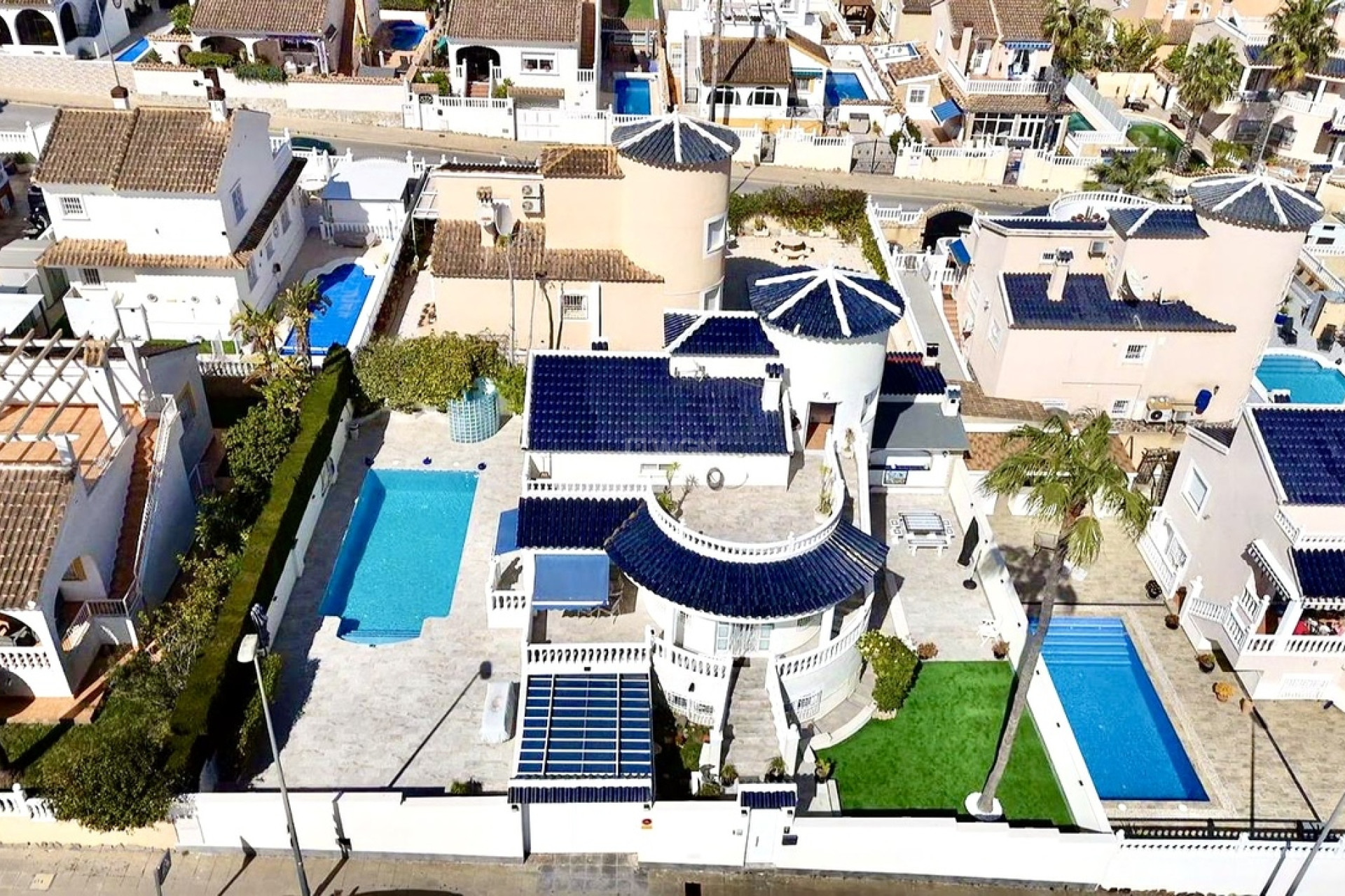 Resale - Villa - Pinar de Campoverde - Inland