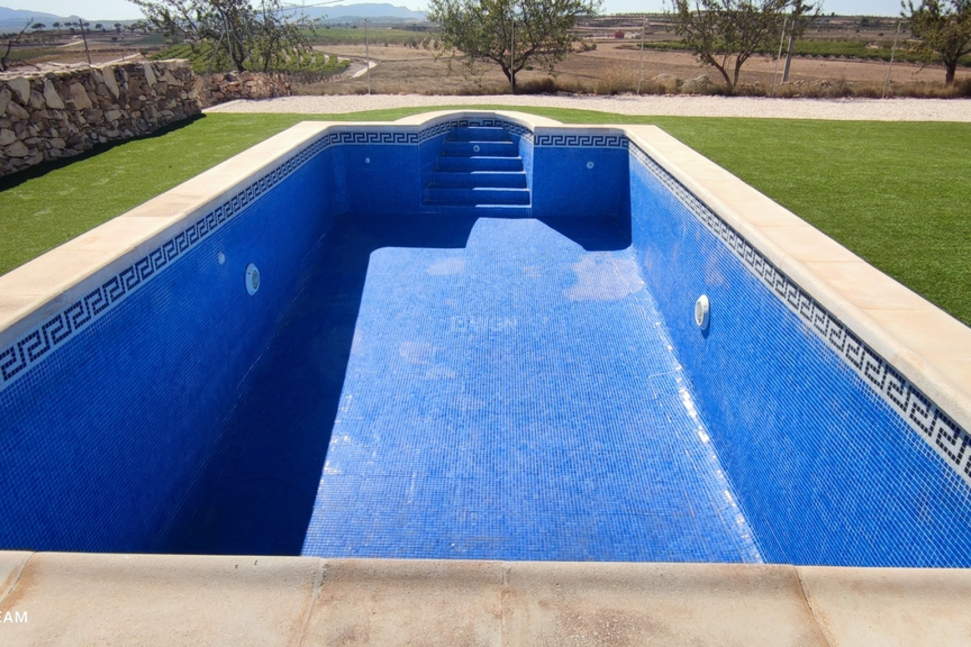 Resale - Villa - Pinoso - Inland