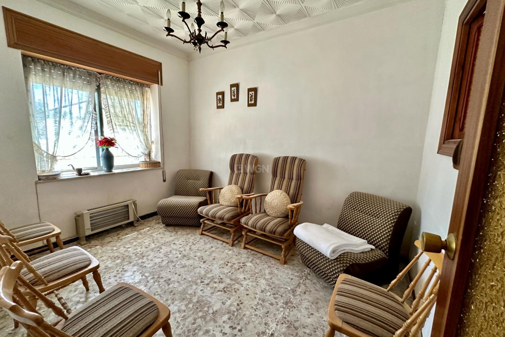 Resale - Villa - Pinoso - Inland