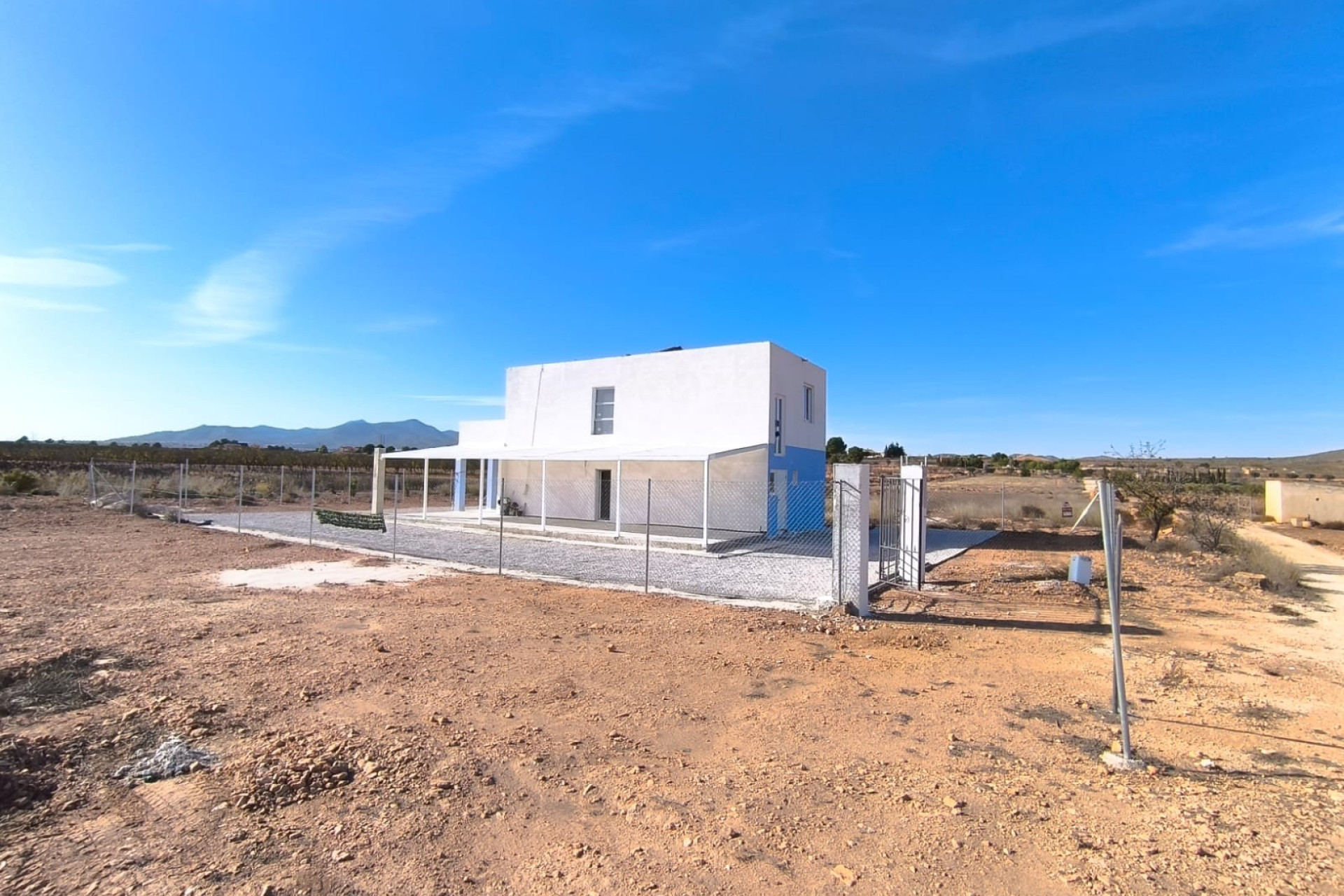 Resale - Villa - Pinoso - Inland