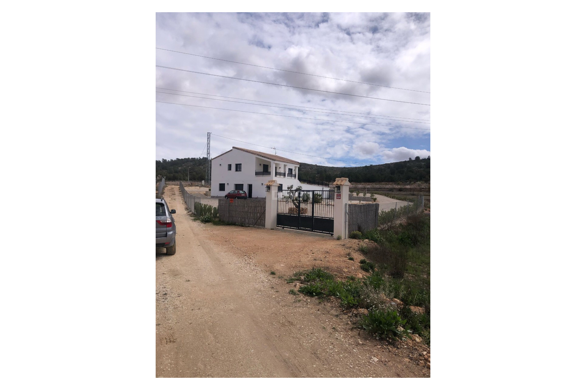 Resale - Villa - Pinoso - Inland