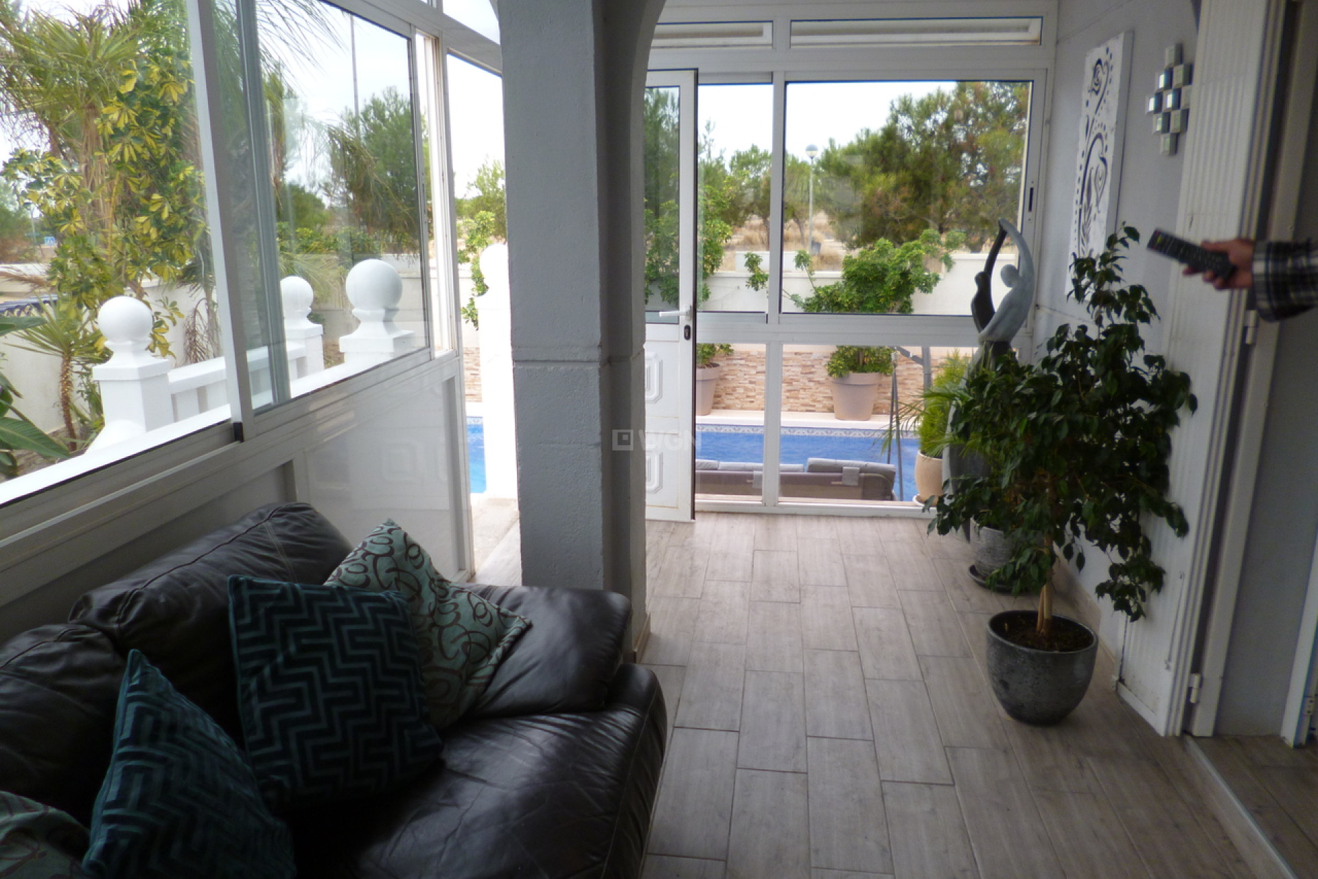 Resale - Villa - Playa Flamenca - Costa Blanca