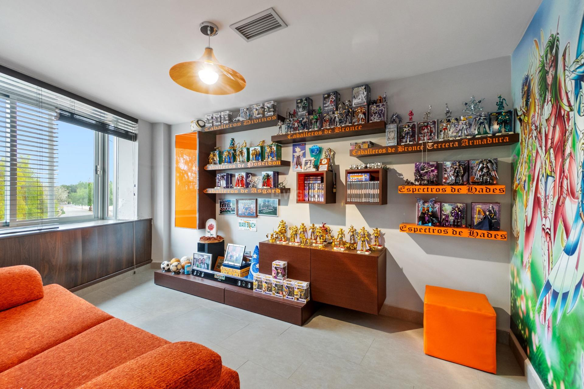 Resale - Villa - Rojales